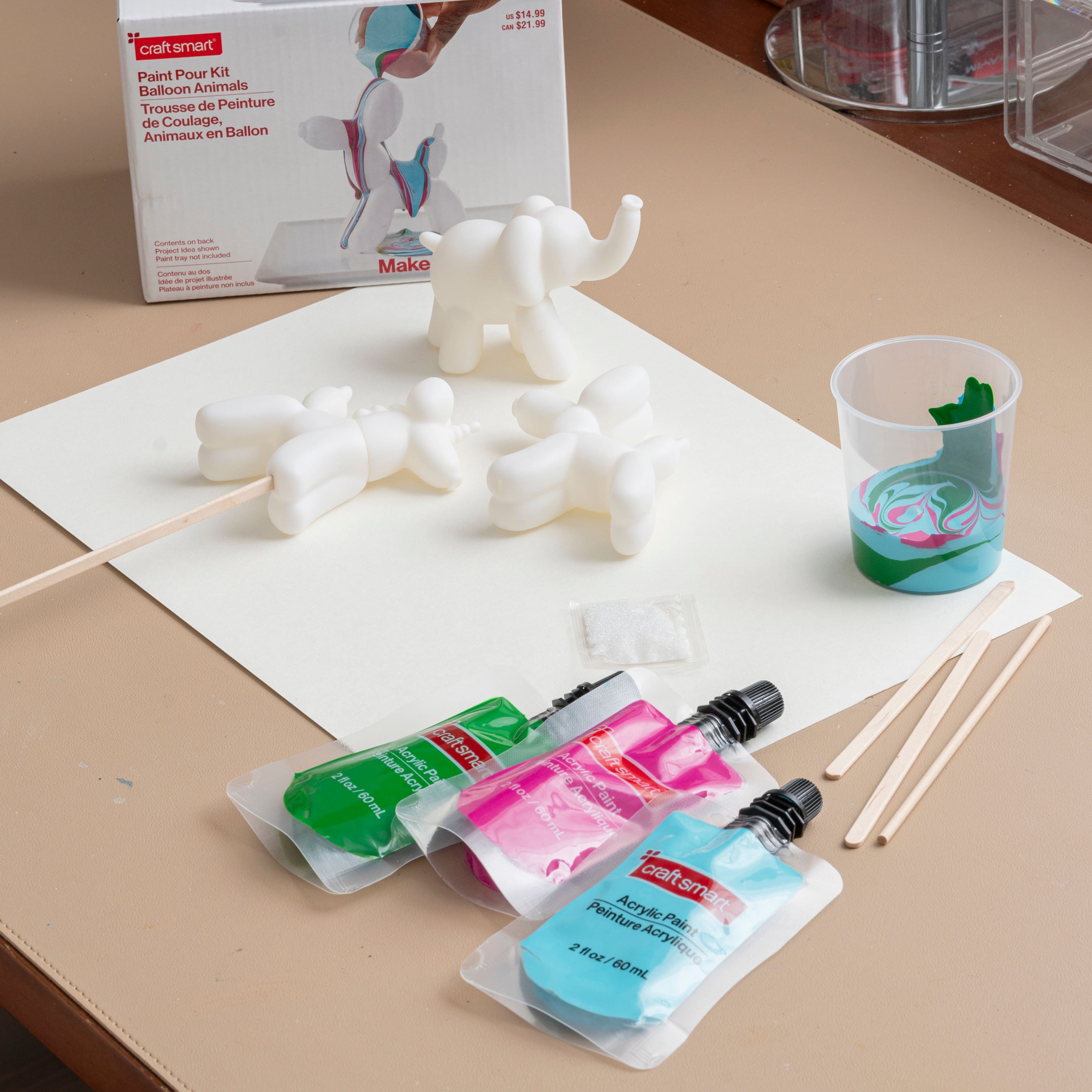 Balloon Animals Paint Pour Kit by Craft Smart&#xAE;