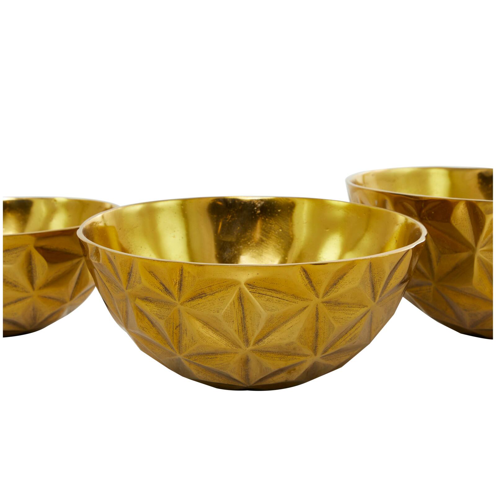 The Novogratz Metal Faceted Decorative Bowl Set