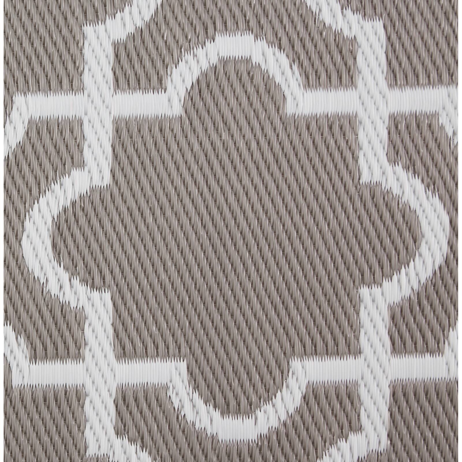DII® Stone & White Lattice Outdoor Rug, 4ft. x 6ft.