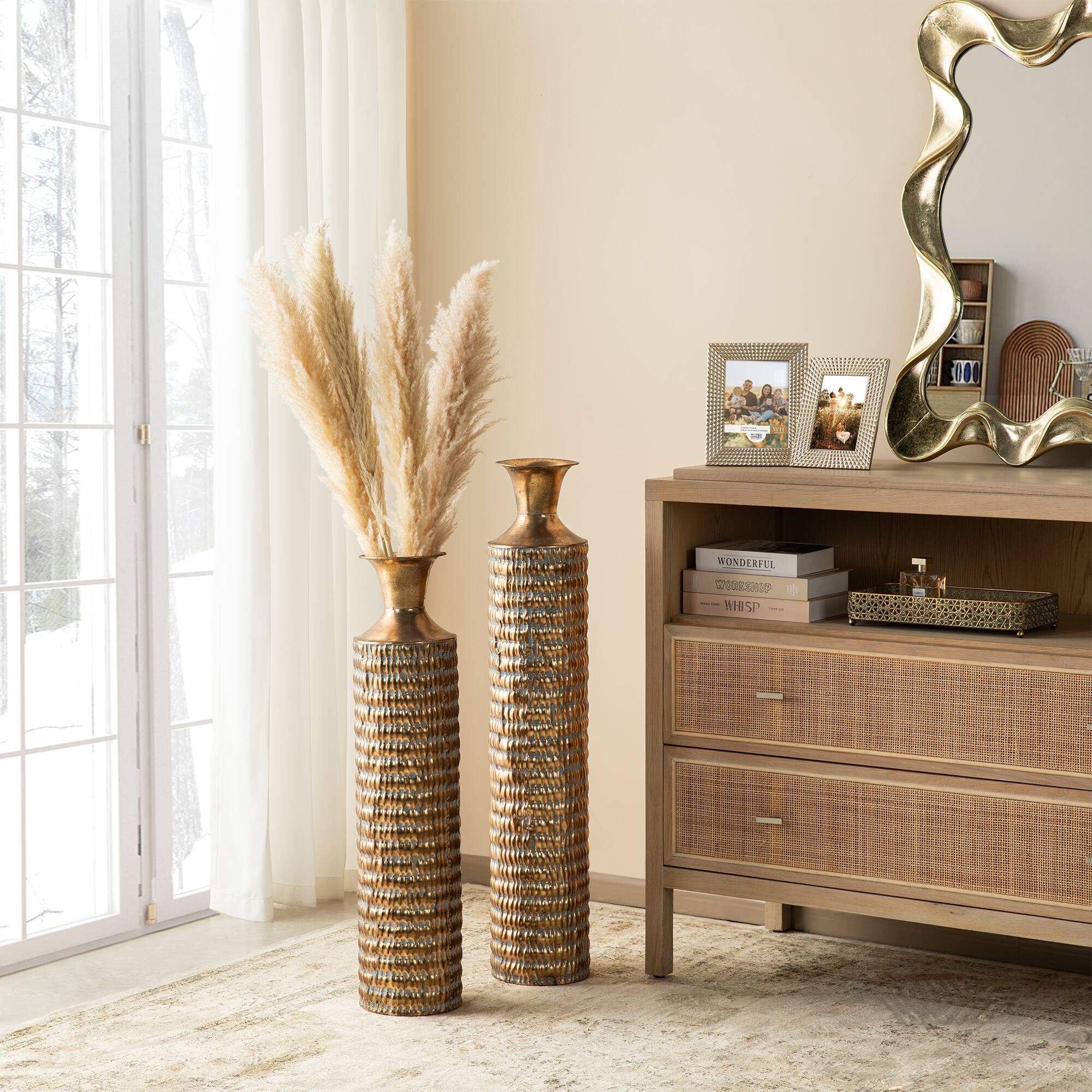 Glitzhome&#xAE;  Gold Embossed Verdigris Metal Floor Vases Set