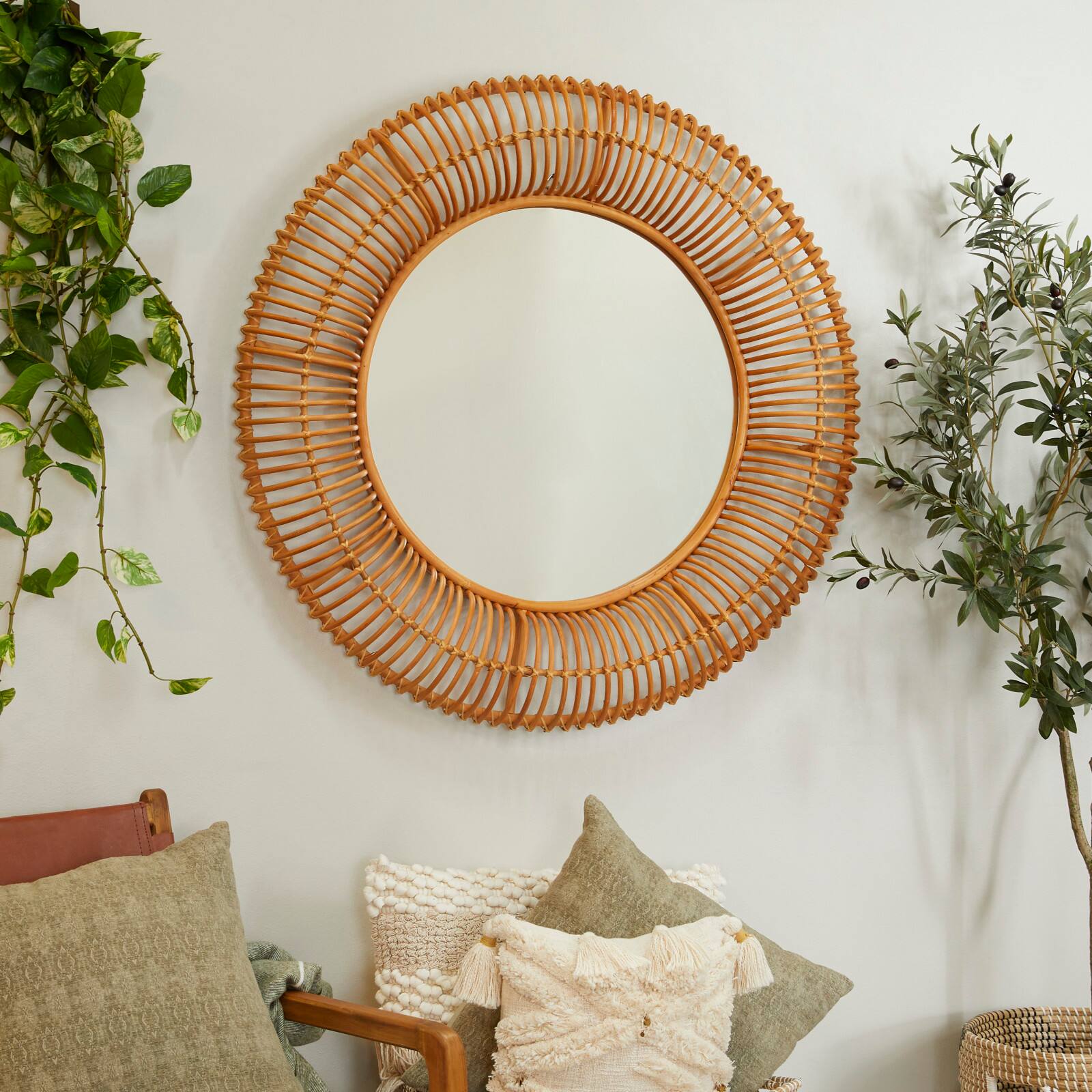 Brown Rattan Bohemian Wall Mirror, 39&#x22; x 4&#x22; x 39&#x22;