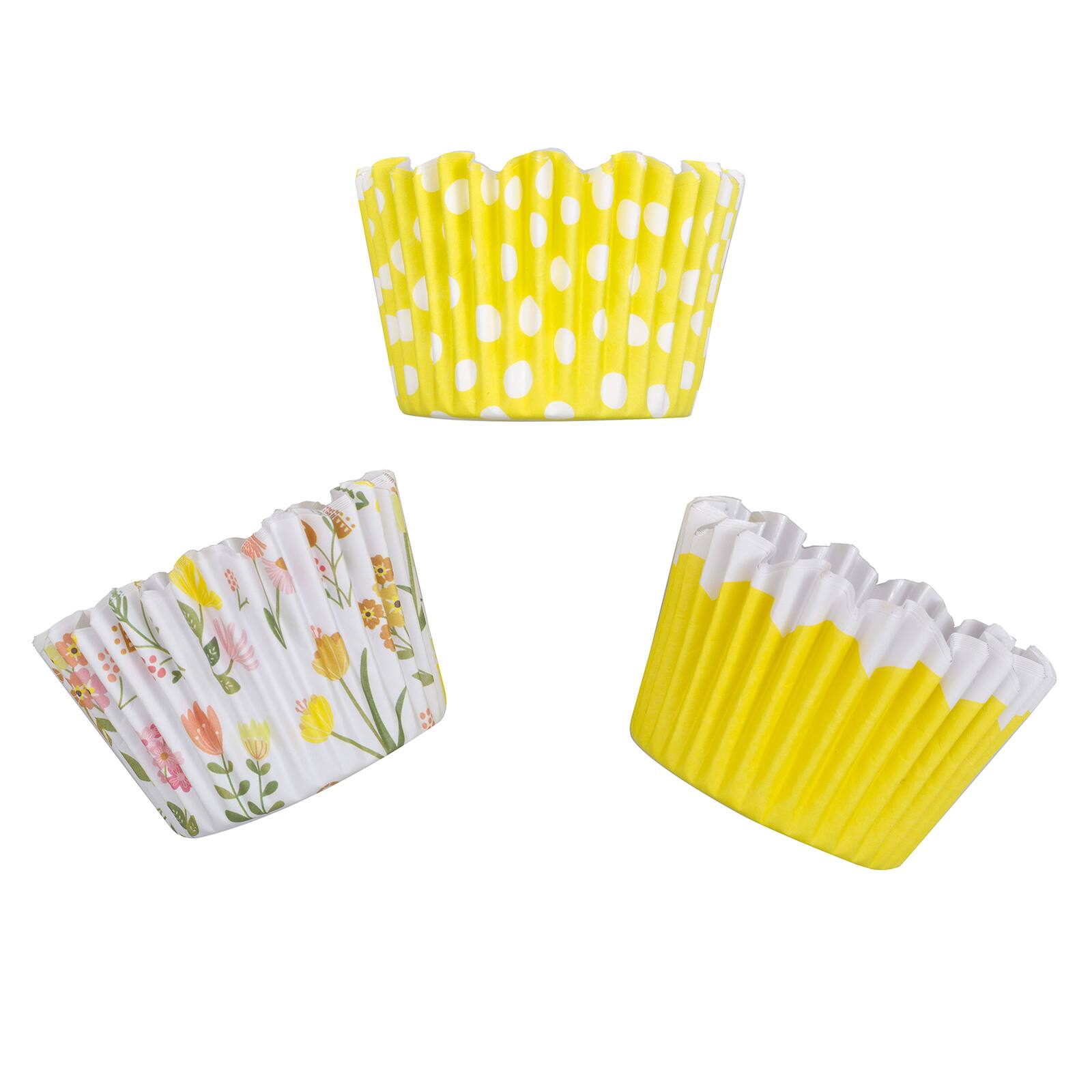 Sweet Tooth Fairy® Yellow & White Baking Cupcake Liners Michaels