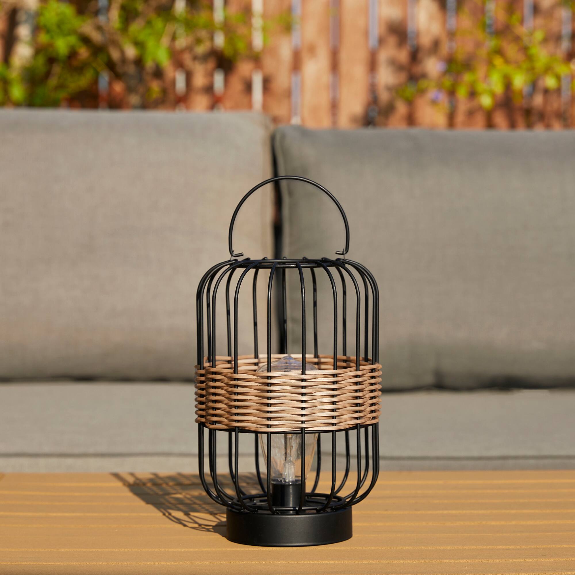 Glitzhome&#xAE; 11.75&#x22; Metal Wire Faux Rattan Solar Powered Outdoor Lantern