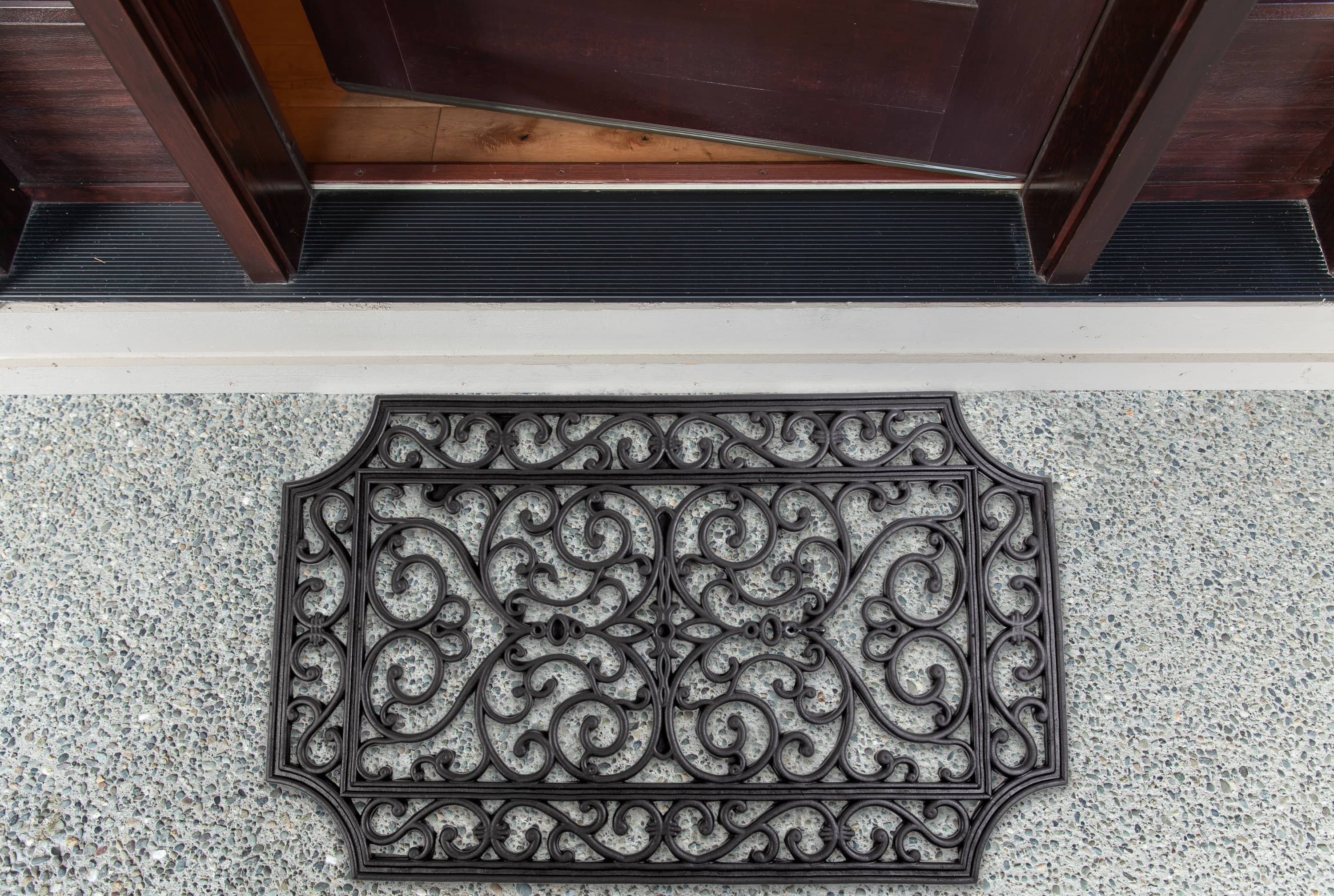 DII&#xAE; French Quarter Rubber Doormat