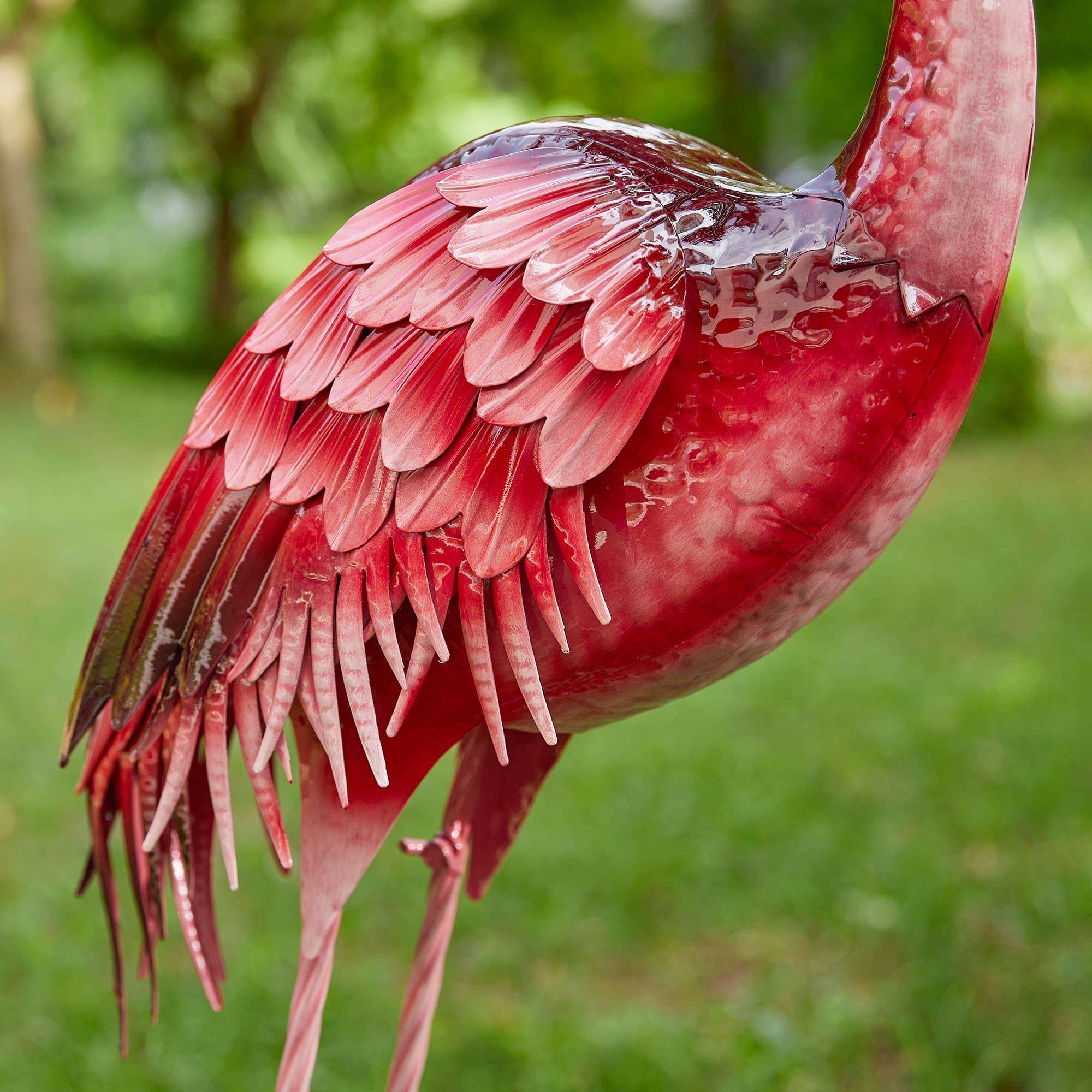 Glitzhome® 38.5" Metal Standing Flamingo Garden Statue with Stakes