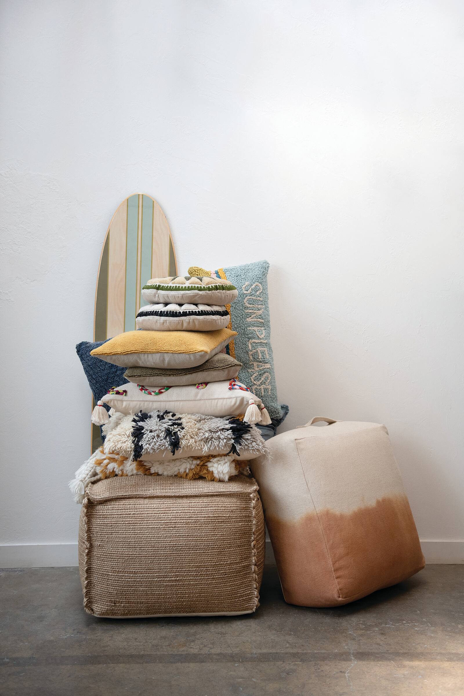 Hello Honey&#xAE; 24&#x22; Handwoven Jute Pouf