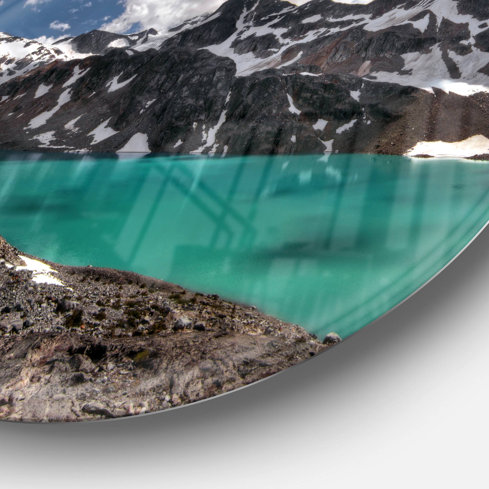 Designart - Distant Mountains and Mountain Lake' Landscape Metal Circle Wall Art