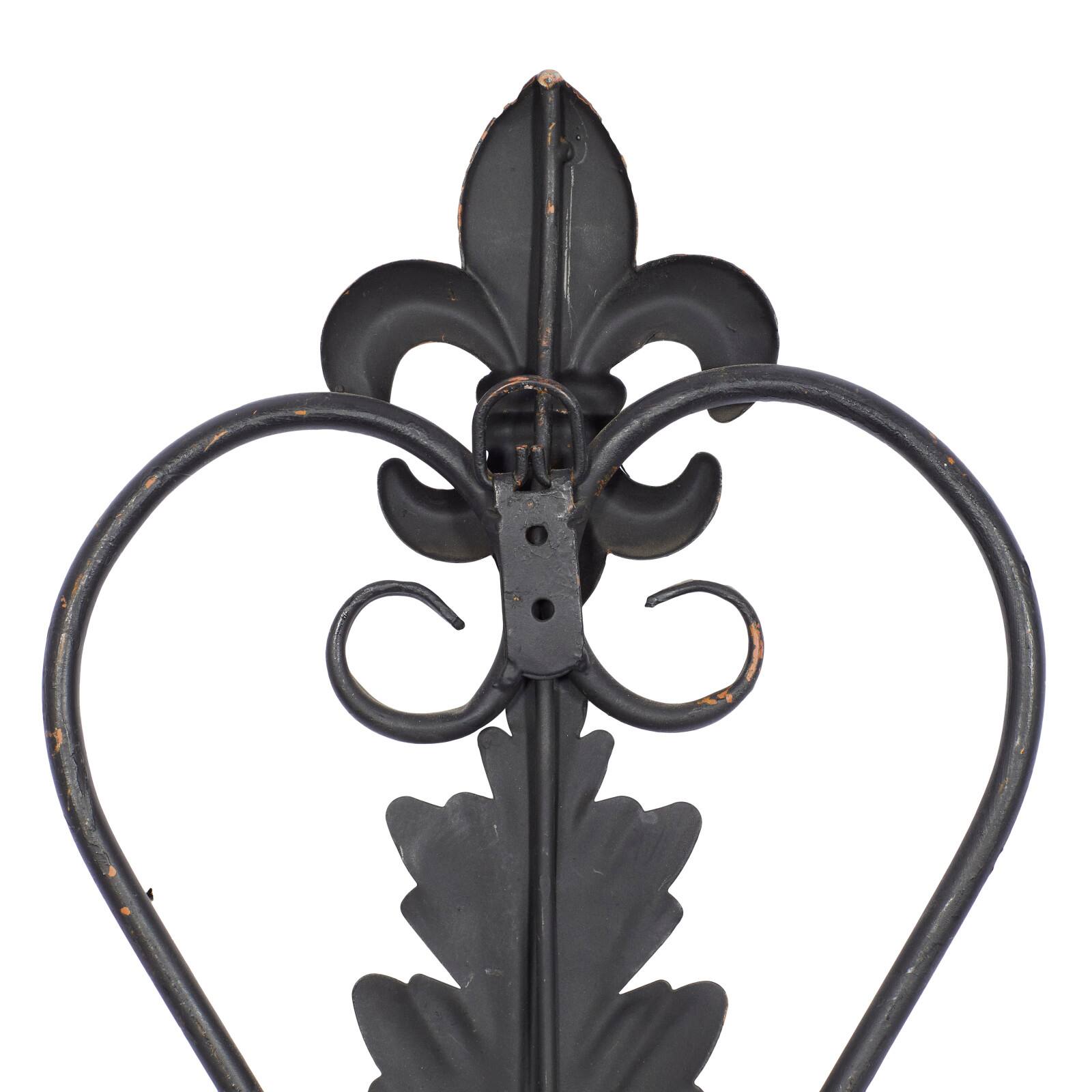 Black Metal Traditional Wall Decor, 37&#x22; x 26&#x22;