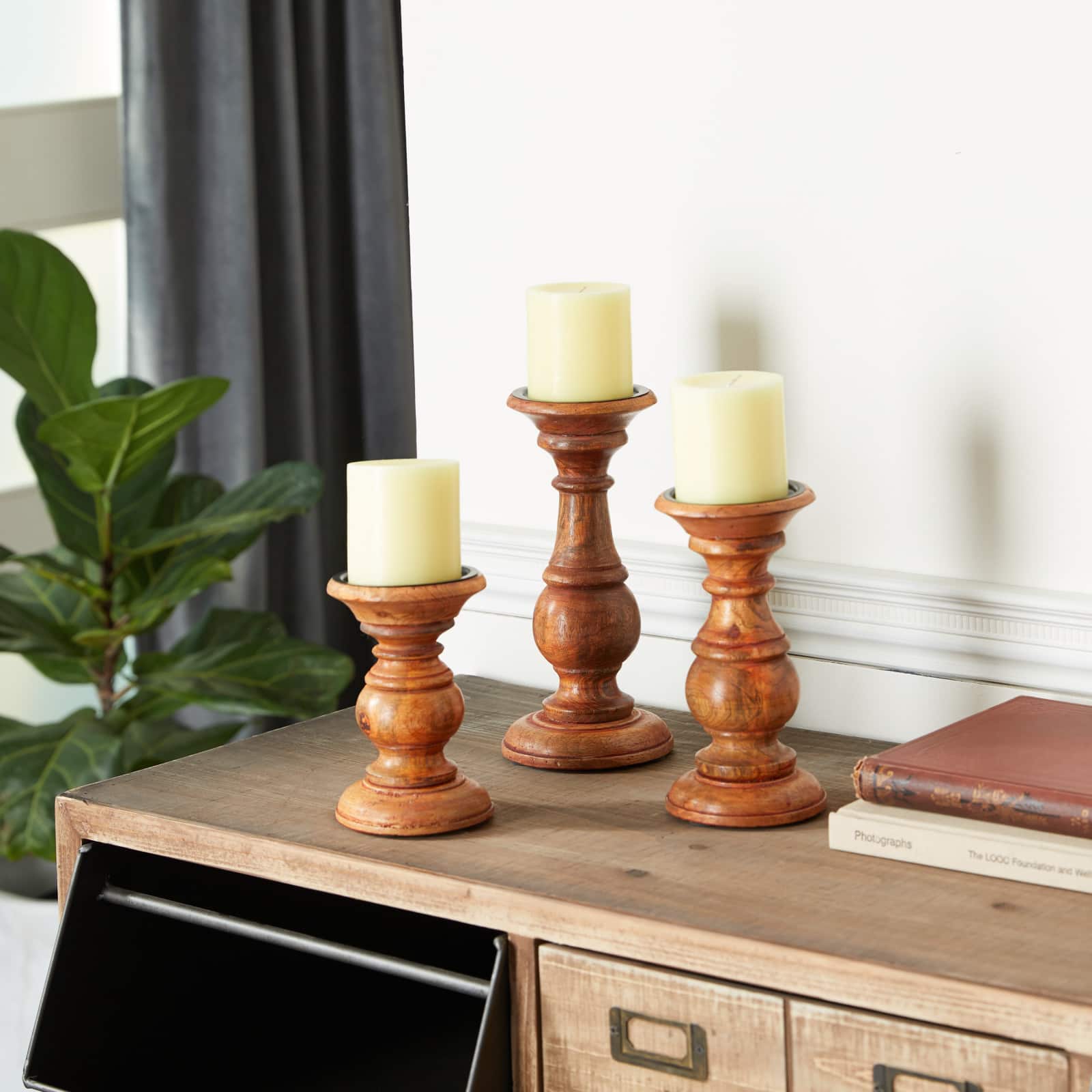 Mango Wood Traditional Candle Holder Set