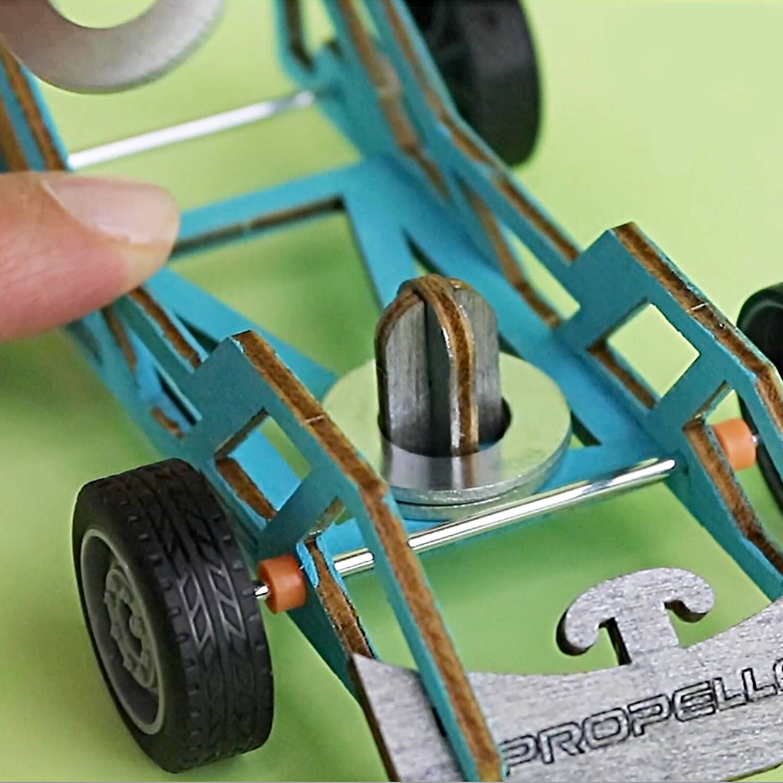 ArtSkills® Epic Lab Propulsion Racer STEM Kit