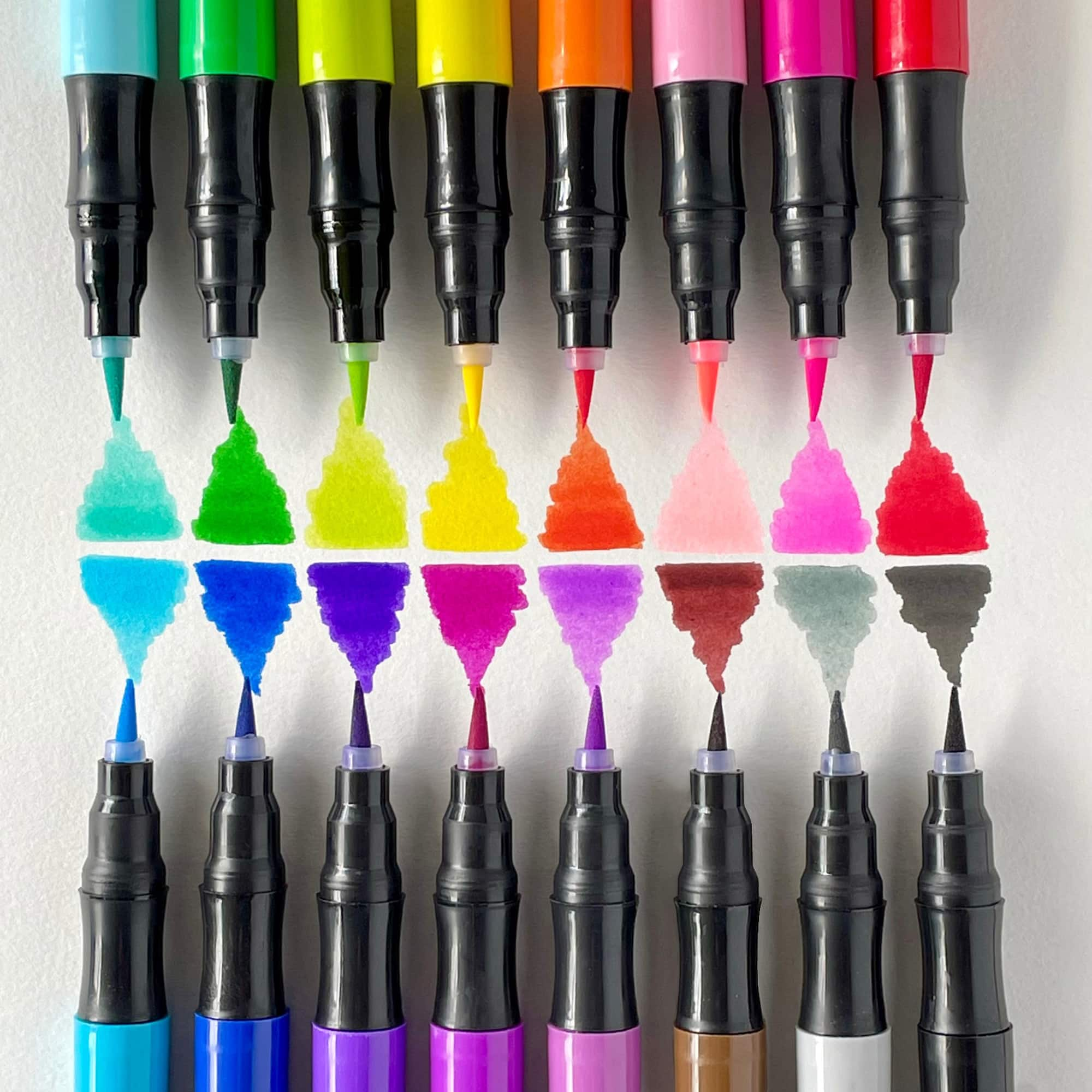 ArtSkills&#xAE; Brush Tip Markers, 16ct.