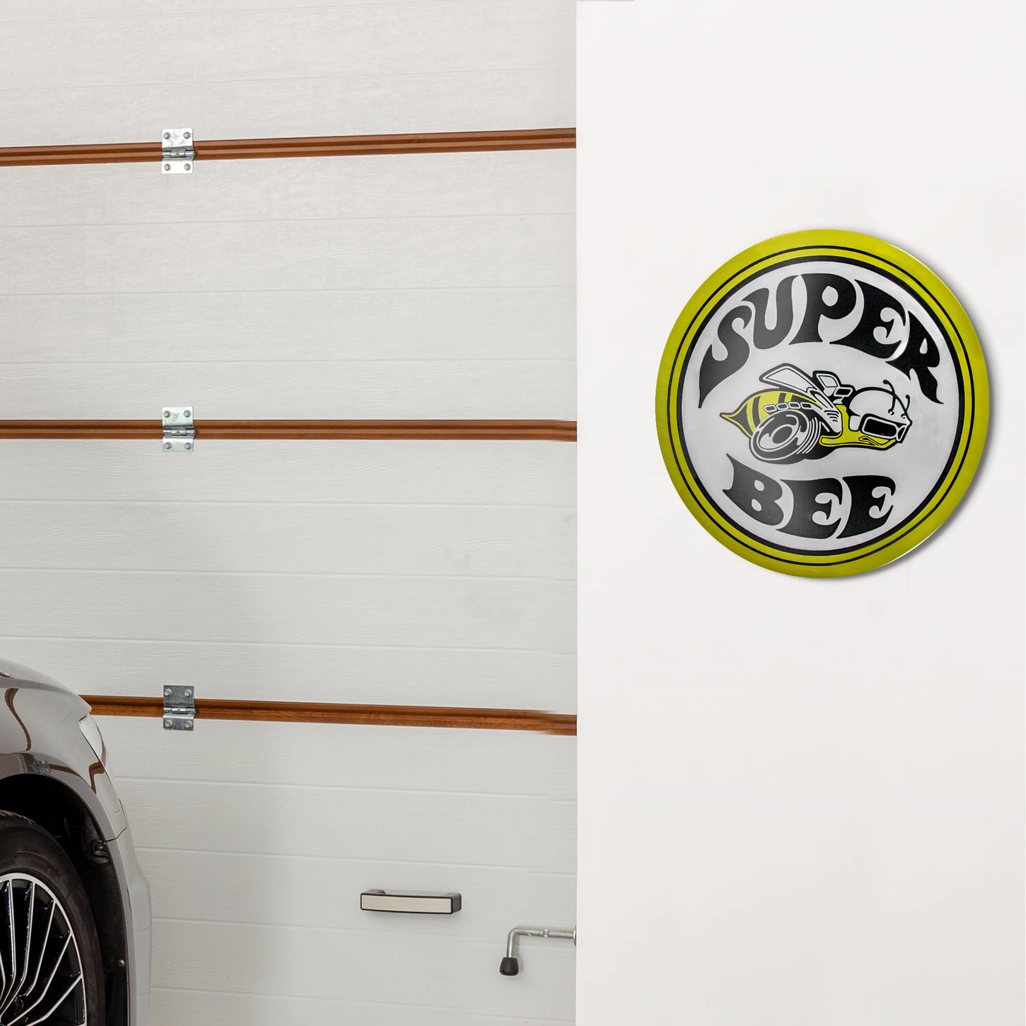 Dodge "Super Bee" collectors refrigerator magnet 