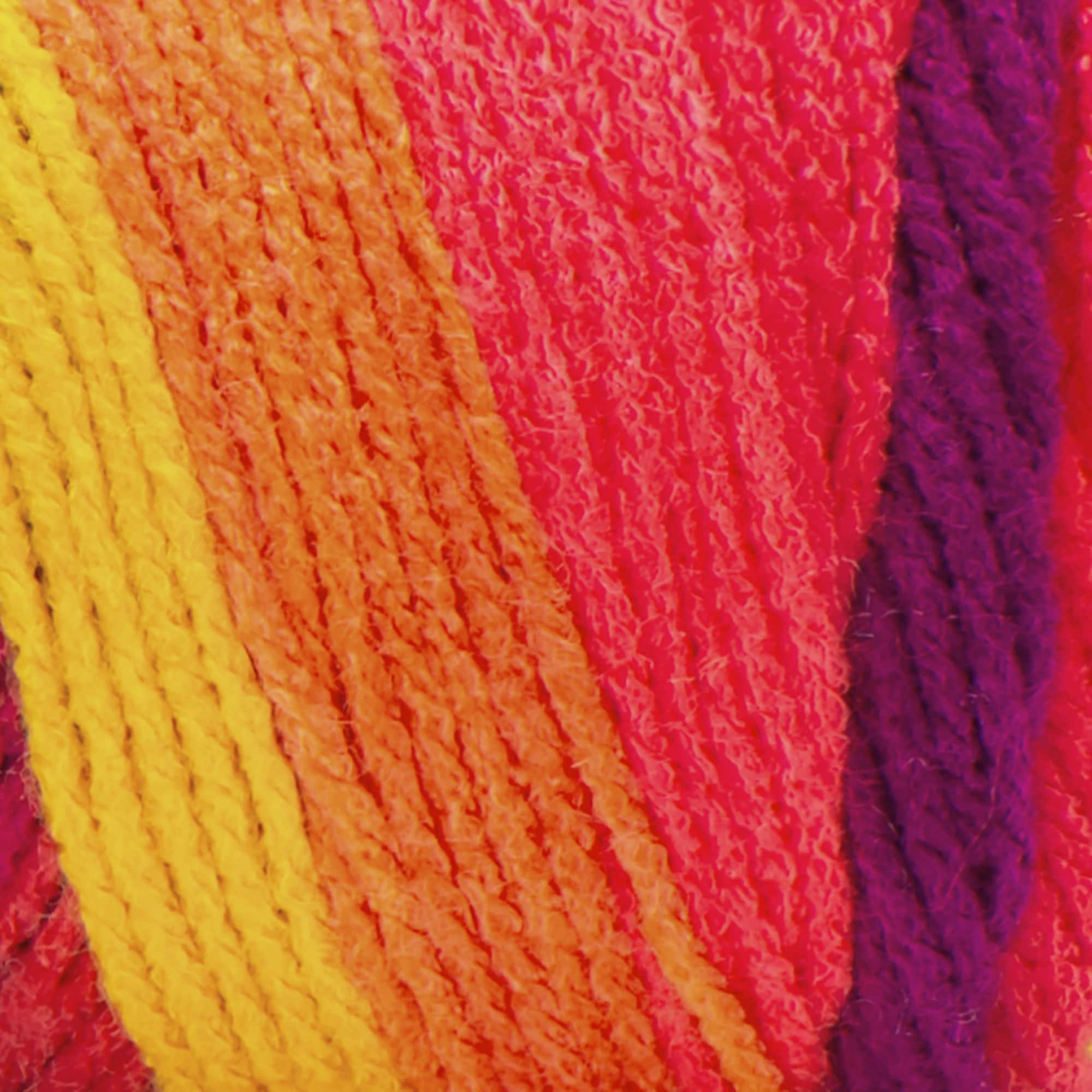 Red Heart&#xAE; Super Saver&#xAE; Prints, Multis &#x26; Flecks Yarn