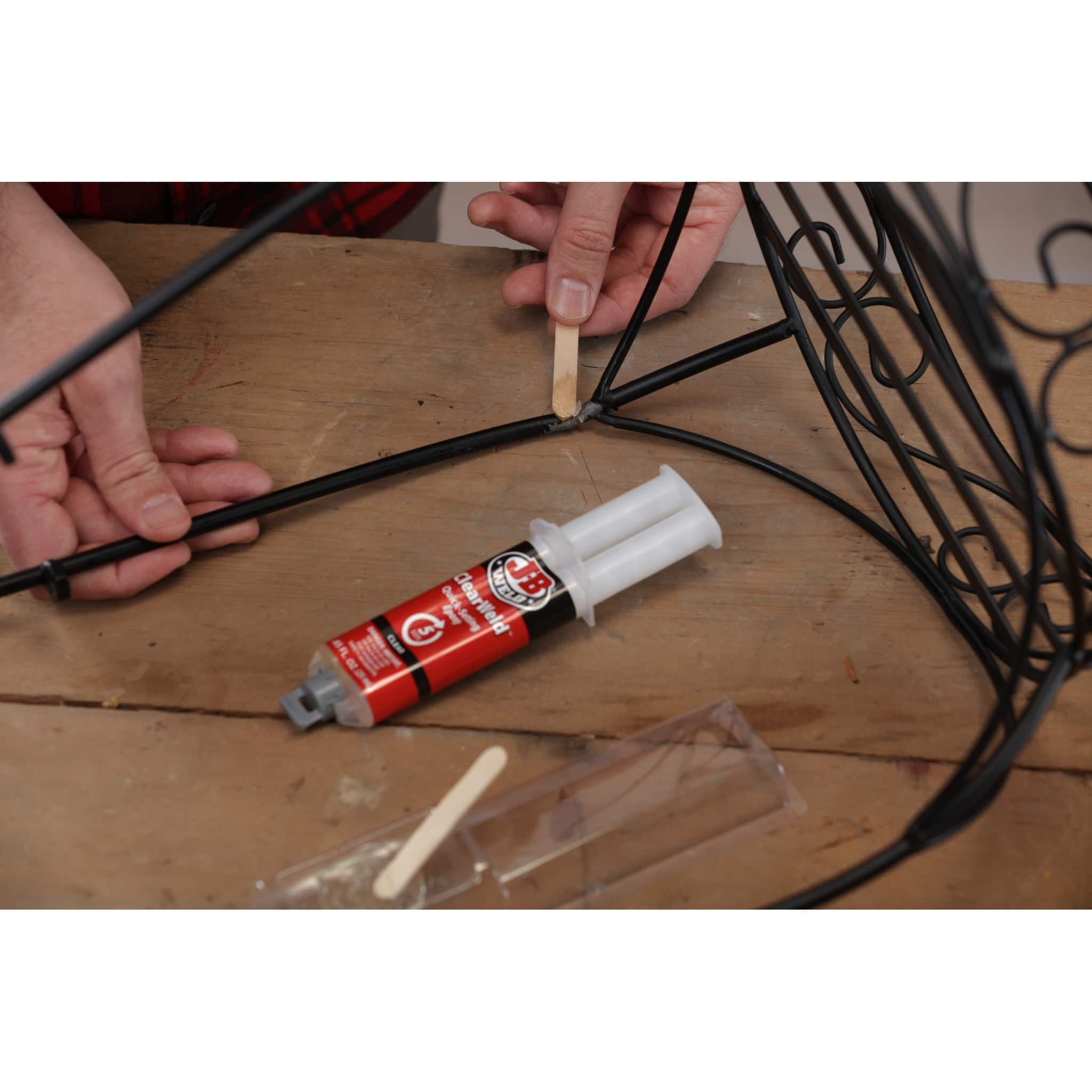 12 Pack: J-B Weld&#xAE; Clear-Weld&#x2122; Quick Setting Epoxy Syringe