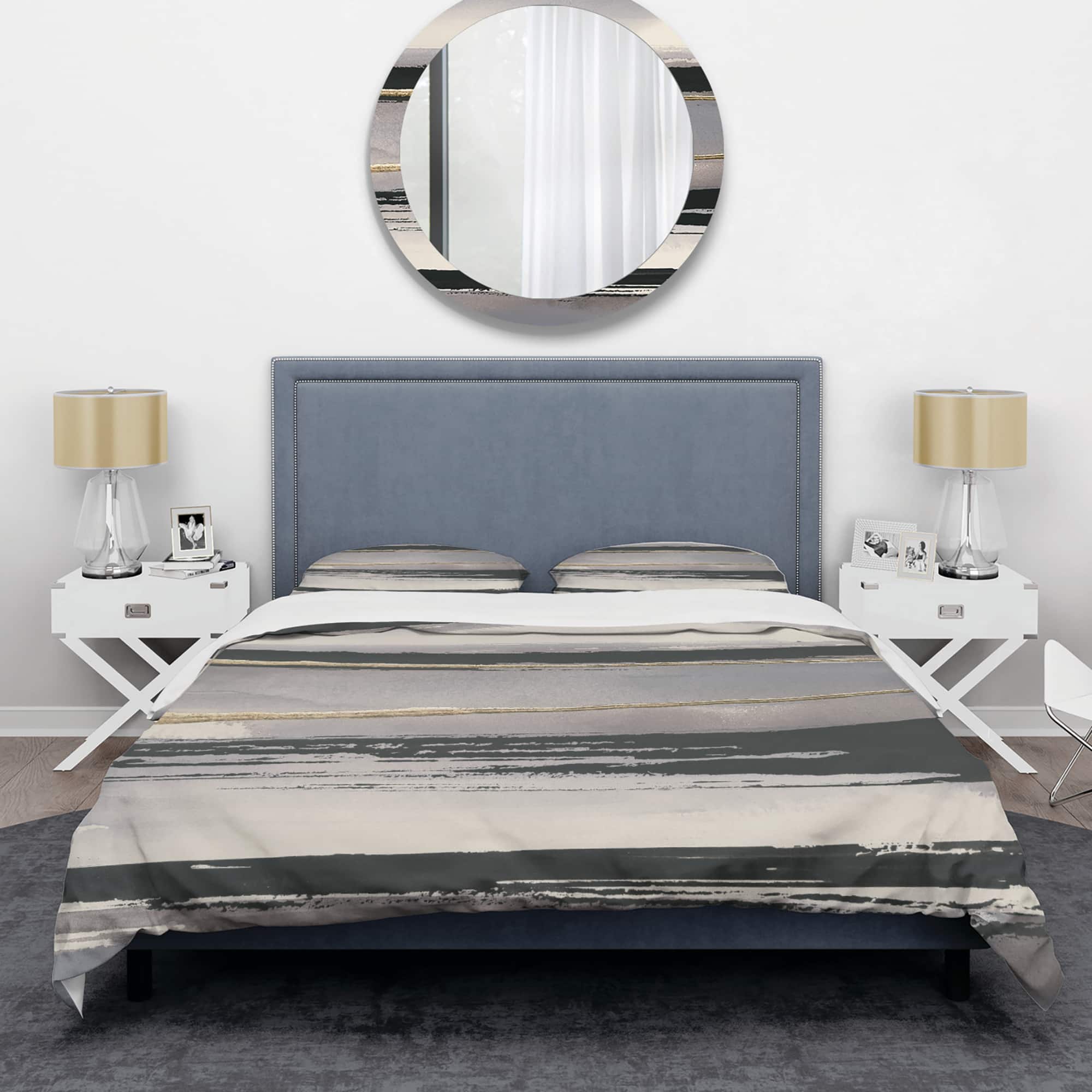 Designart &#x27;Glamorous Morning Fog III&#x27; Glam Bedding Set - Duvet Cover &#x26; Shams