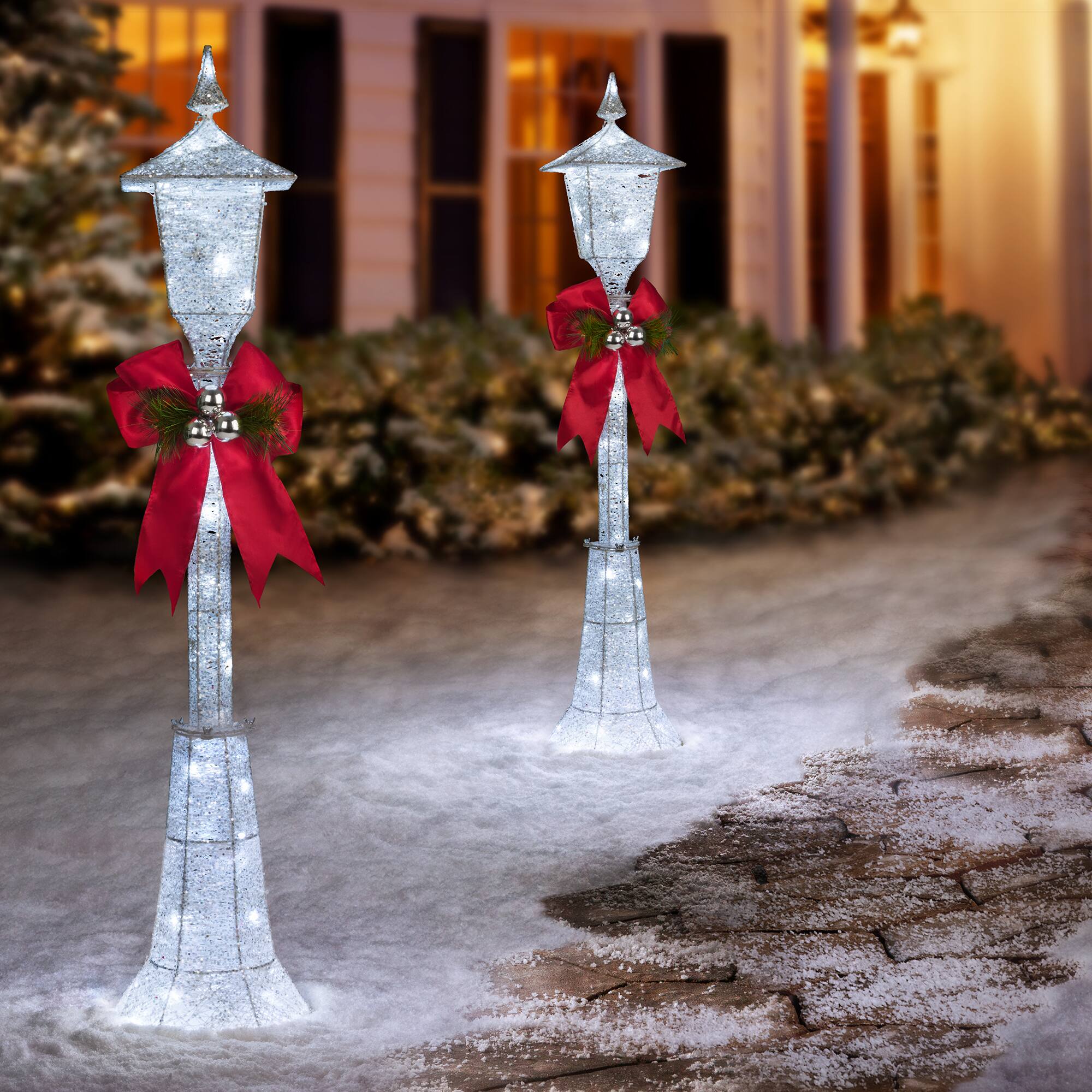 48&#x22; LED Lamppost