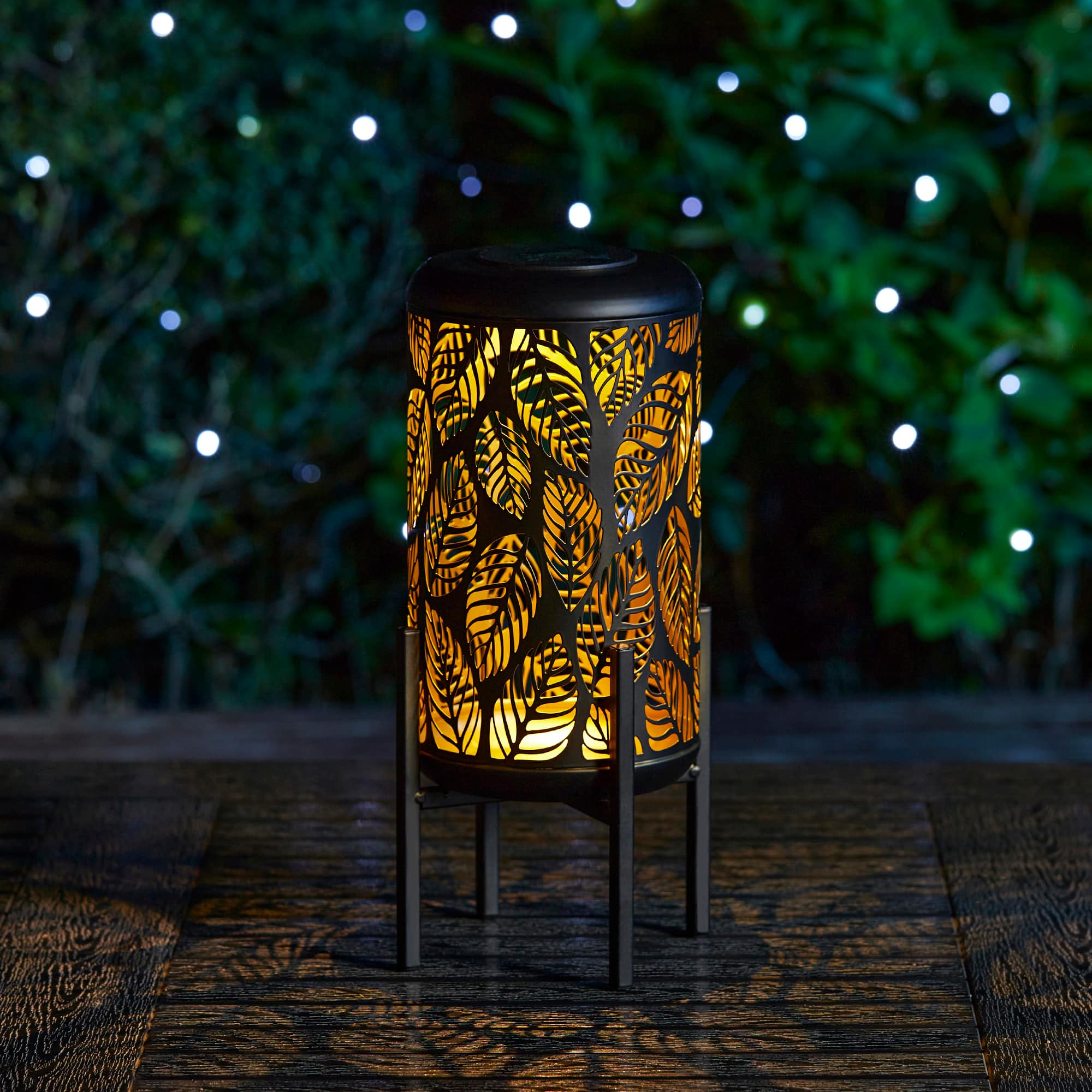 Glitzhome&#xAE; 14.25&#x22; Black Metal Cutout Leaves Pattern Solar Powered LED Outdoor Lantern