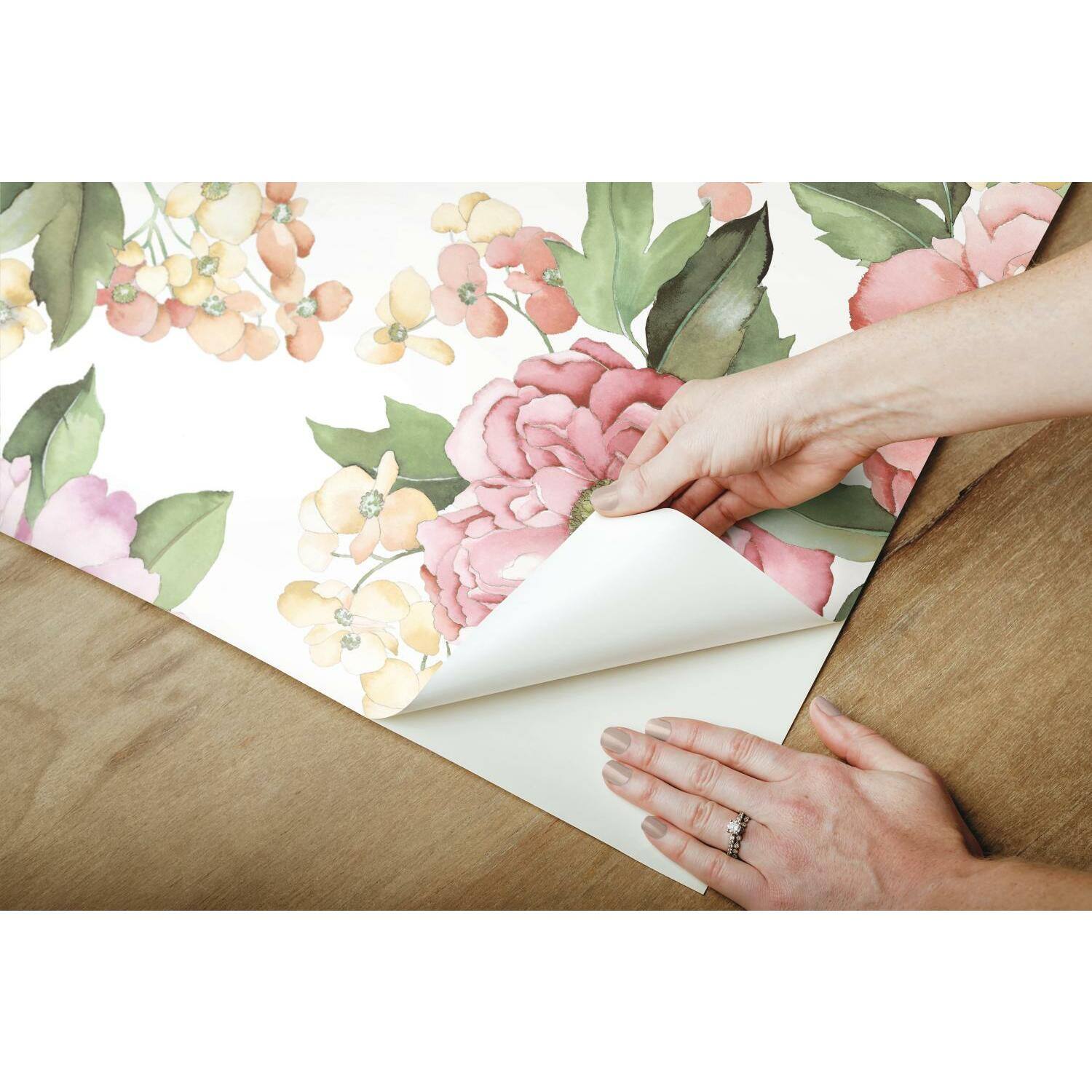 RoomMates Watercolor Floral Bouquet Peel & Stick Wallpaper