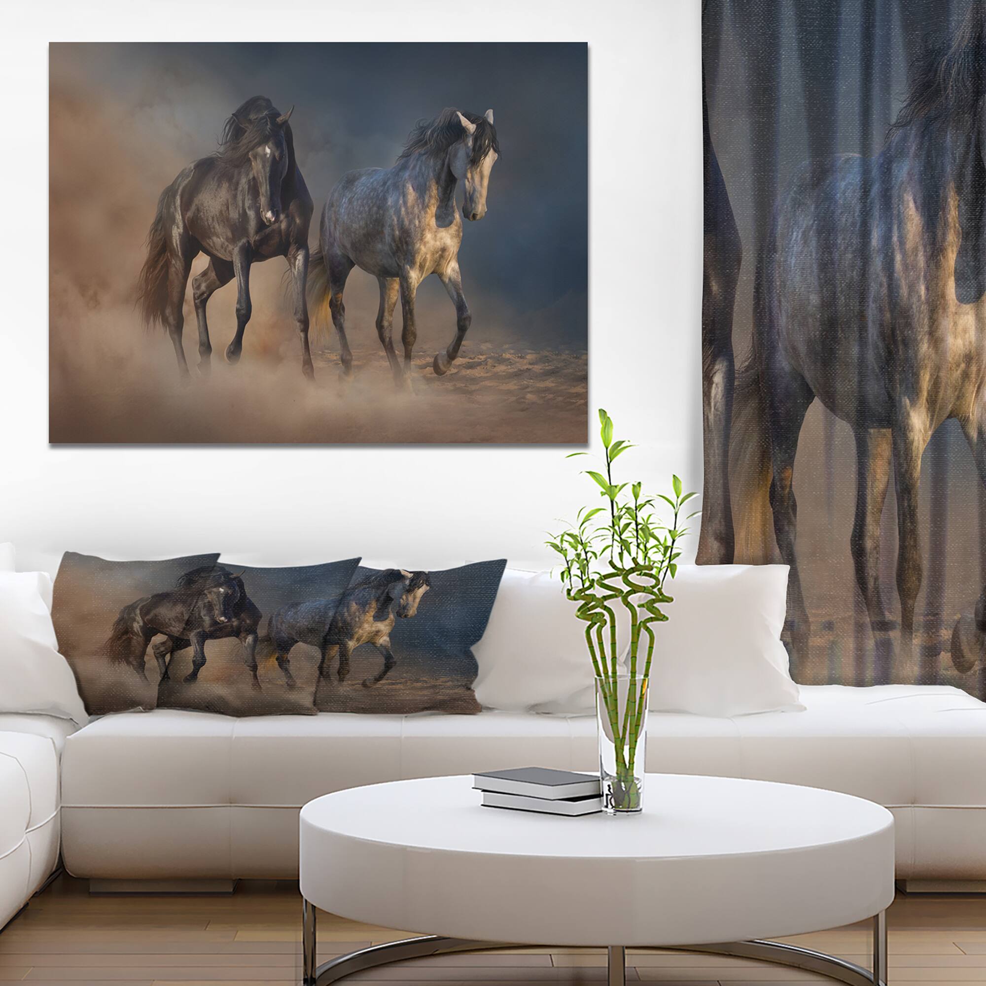 Designart - Black and white horse run - Animals photographyPrint on Wrapped Canvas