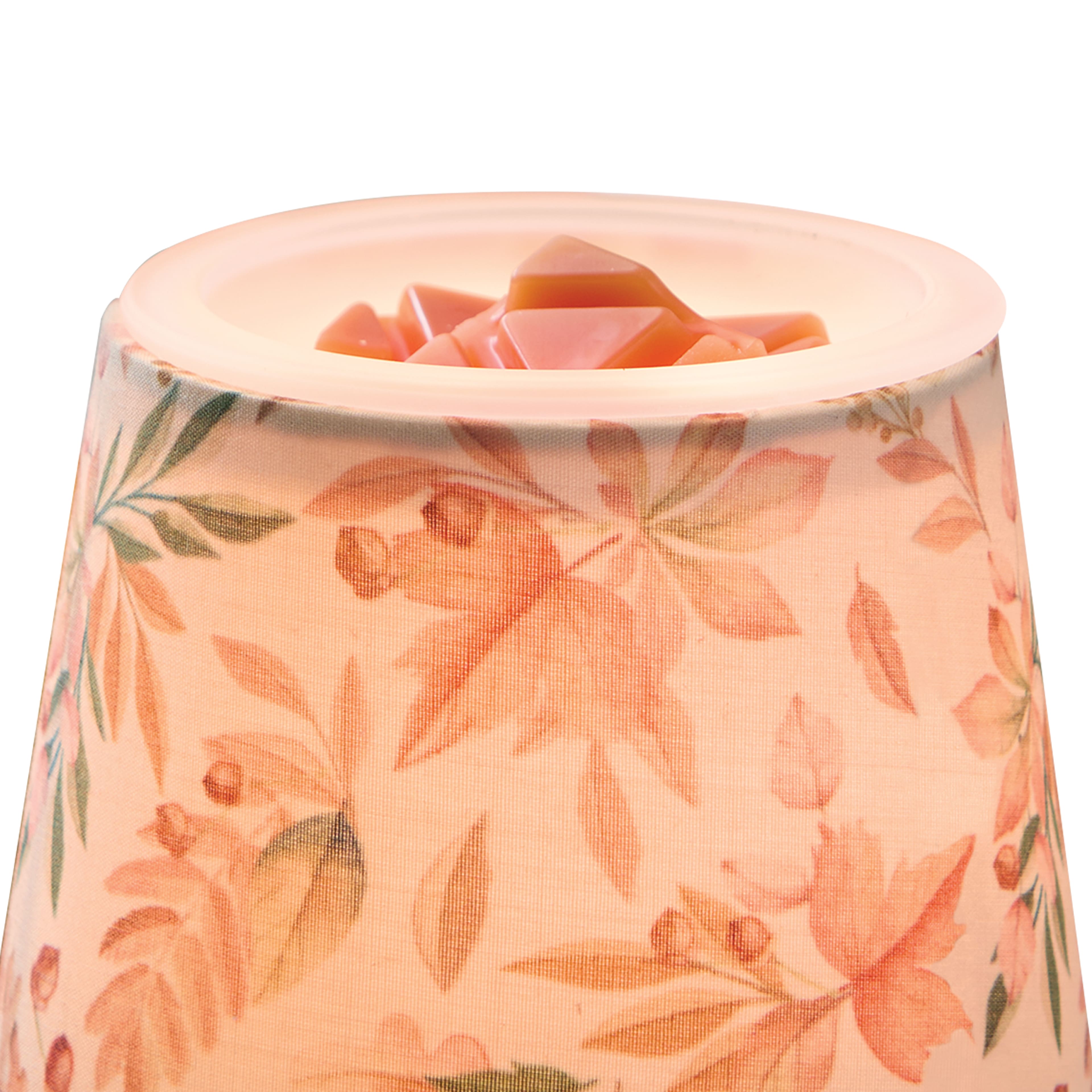 6.25&#x22; Leaf Lampshade Wax Warmer by Ashland&#xAE;