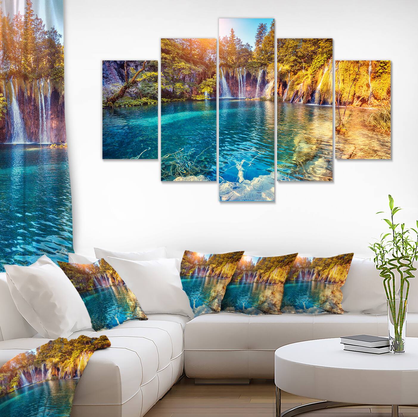 Designart - Turquoise Water and Sunny Beams - Landscape Photography Canvas Print
