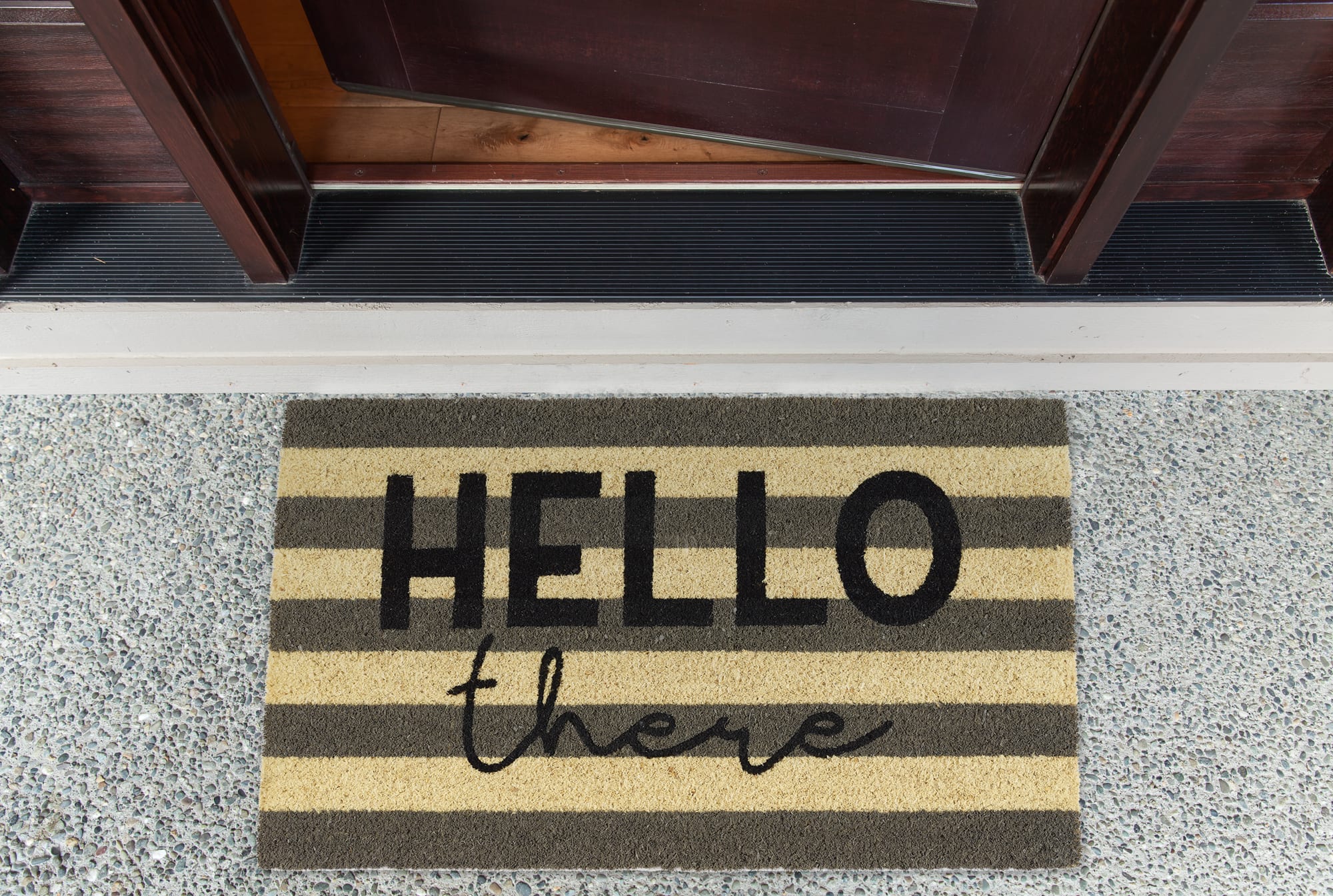 DII® Hello There Striped Doormat