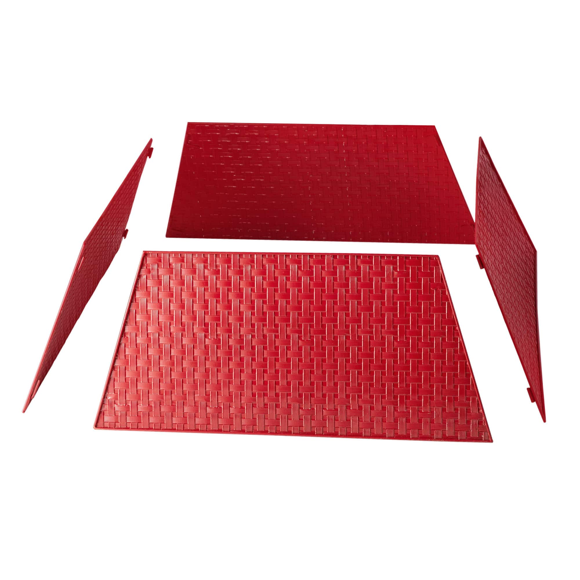 Glitzhome&#xAE; 25.75&#x22; Red Trapezoid Metal Weave Tree Collar