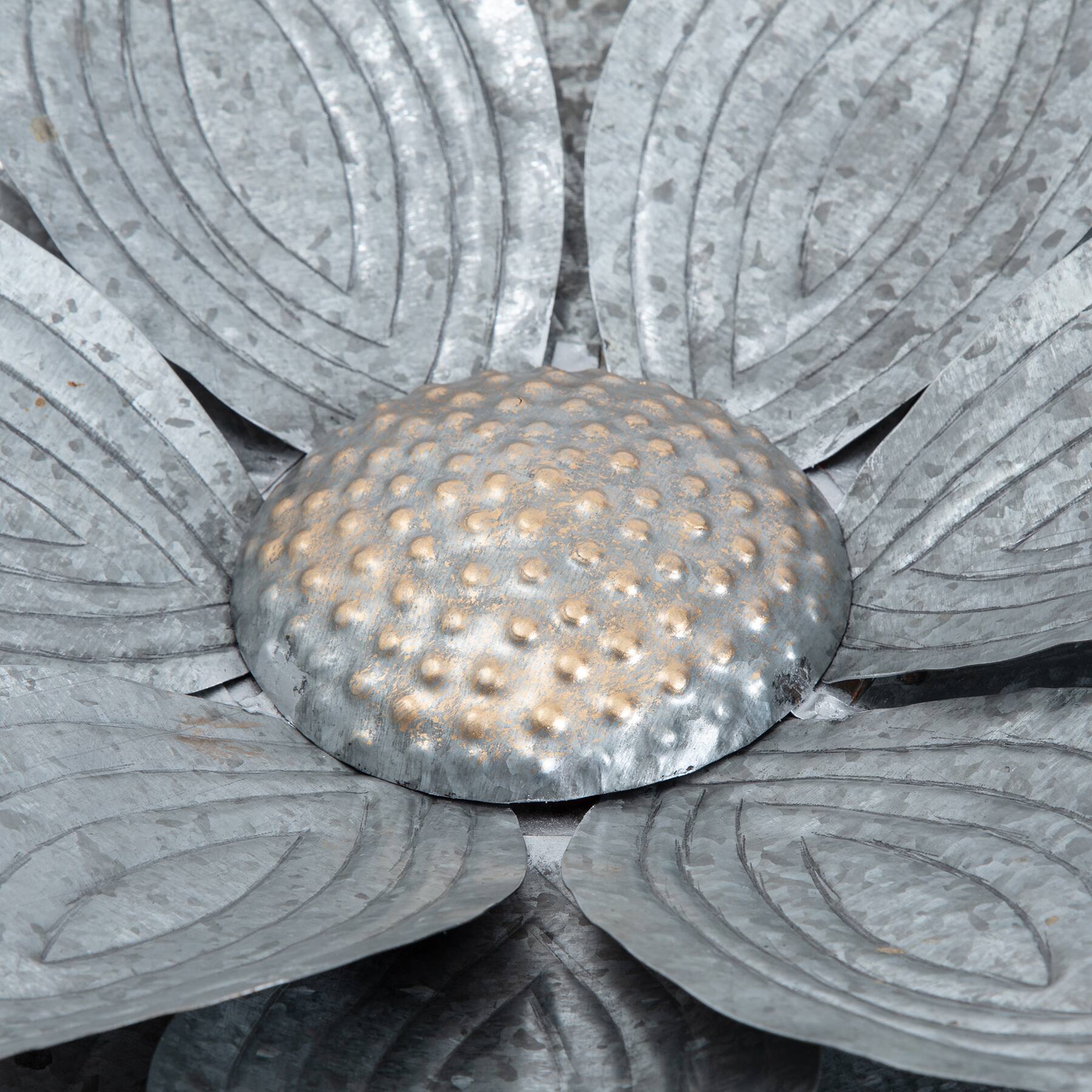 Habitat Decor 18.5&#x22; Floral Metal Wall Art
