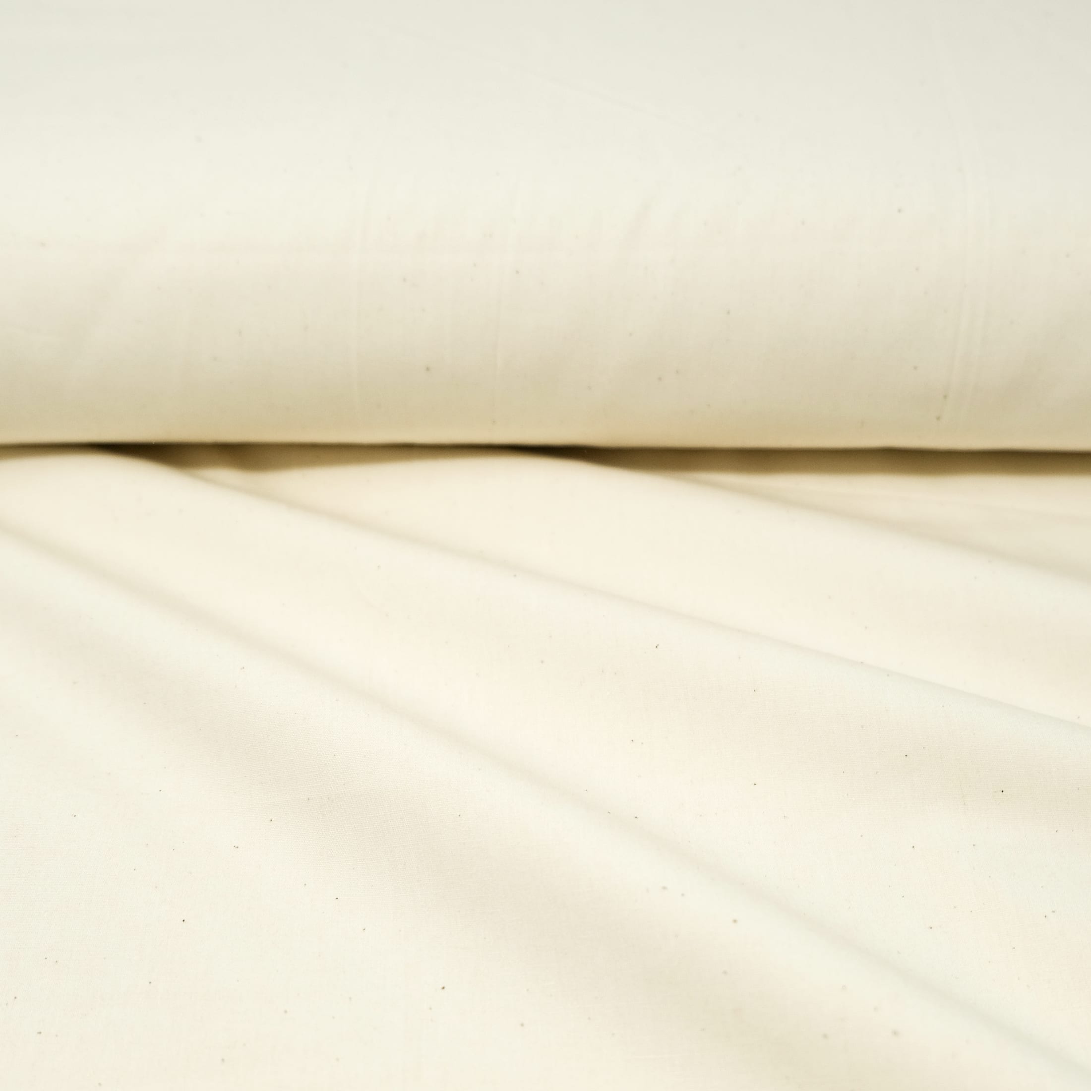 Roc-Lon Unbleached Ava-Lon 200 Count Permanent Press Cotton Muslin Fabric