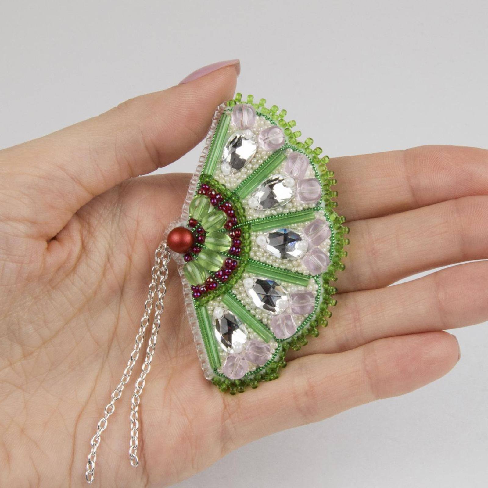 BP-303C Fan Broach Beadwork Kit