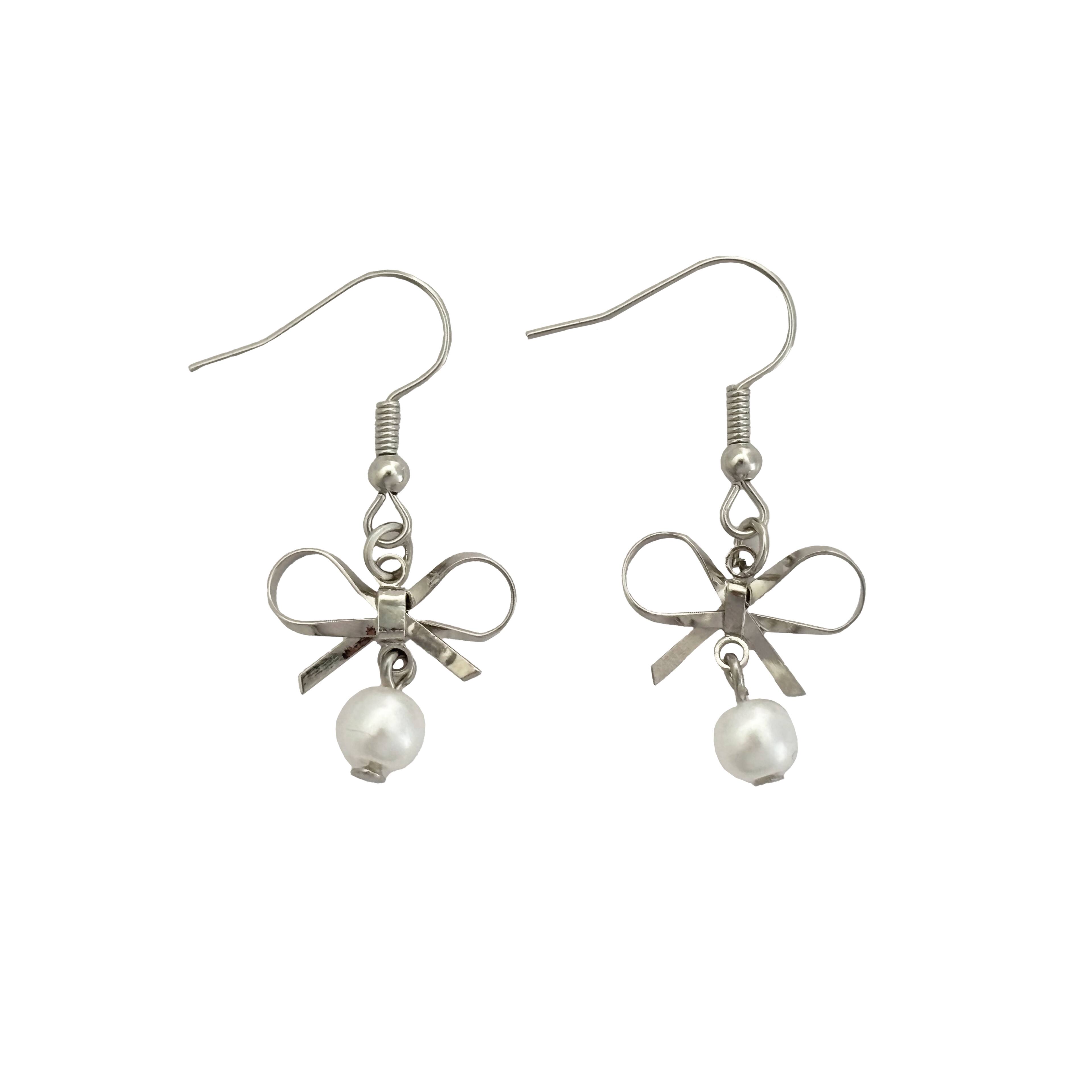 Blue Moon Studio&#x2122; Silver-Colored Bow Charms, 4ct.