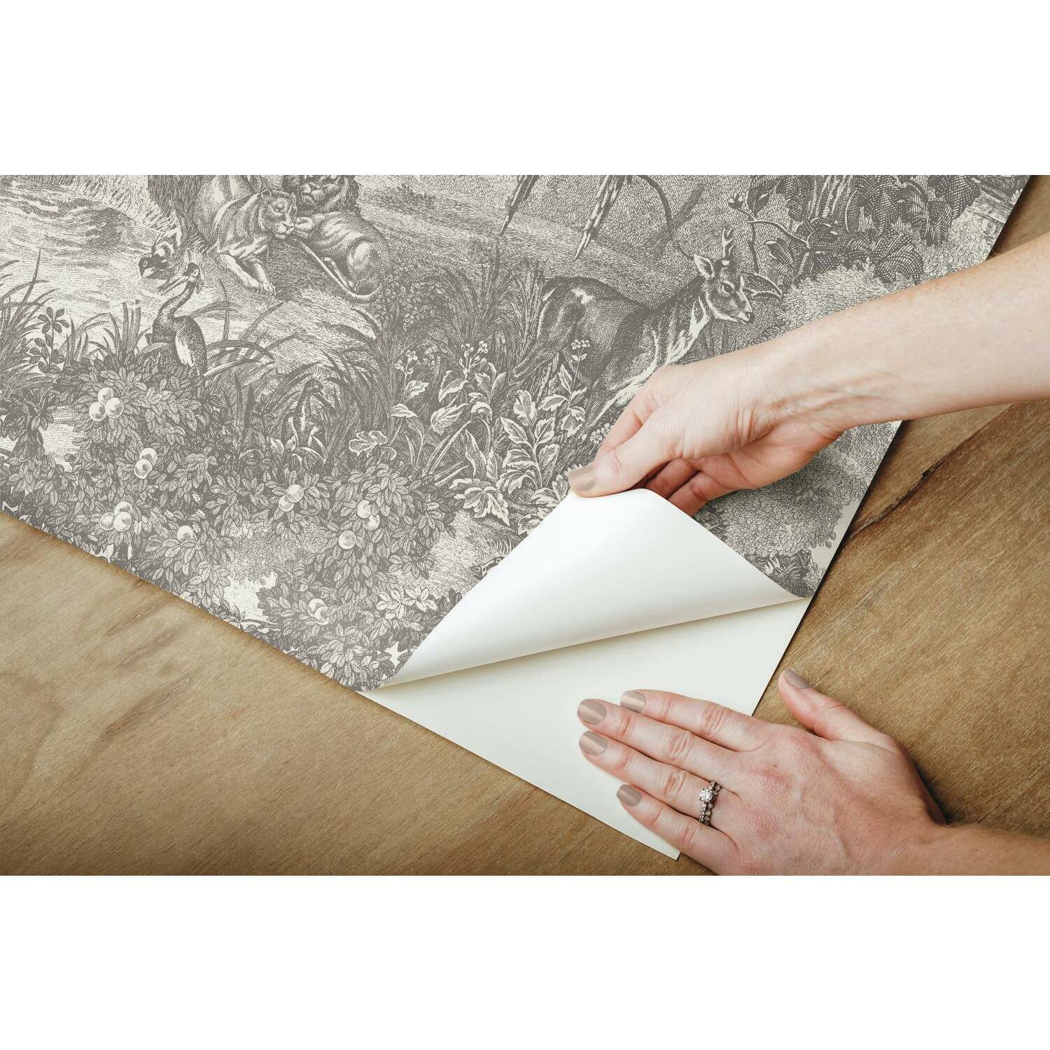 RoomMates Jungle Toile Peel &#x26; Stick Wallpaper
