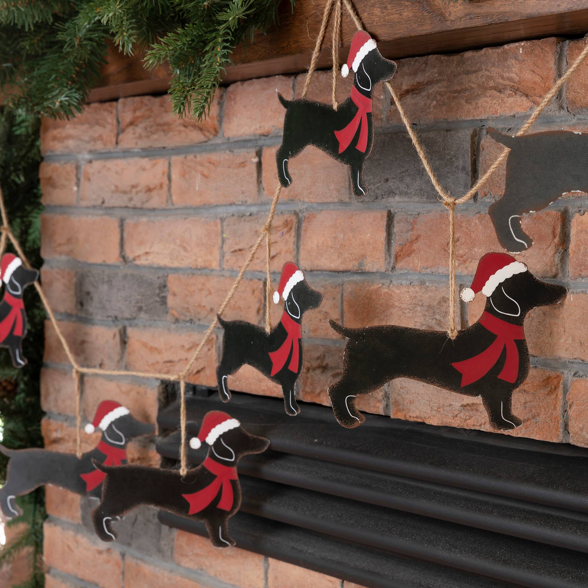 Glitzhome® 6ft. Metal Christmas Dog Garland Set