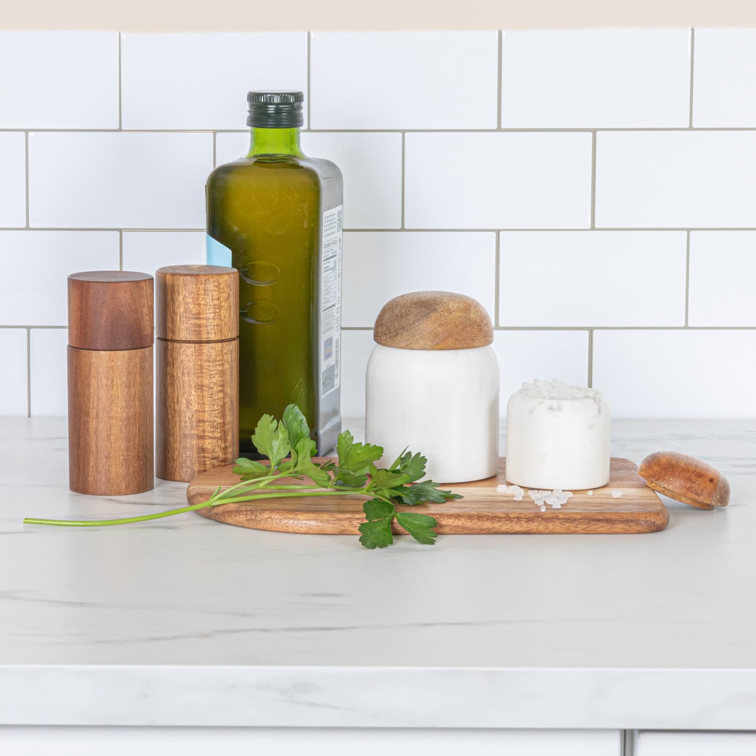 Hello Honey® 3.25" White Marble & Mango Wood Pinch Pot with Lid