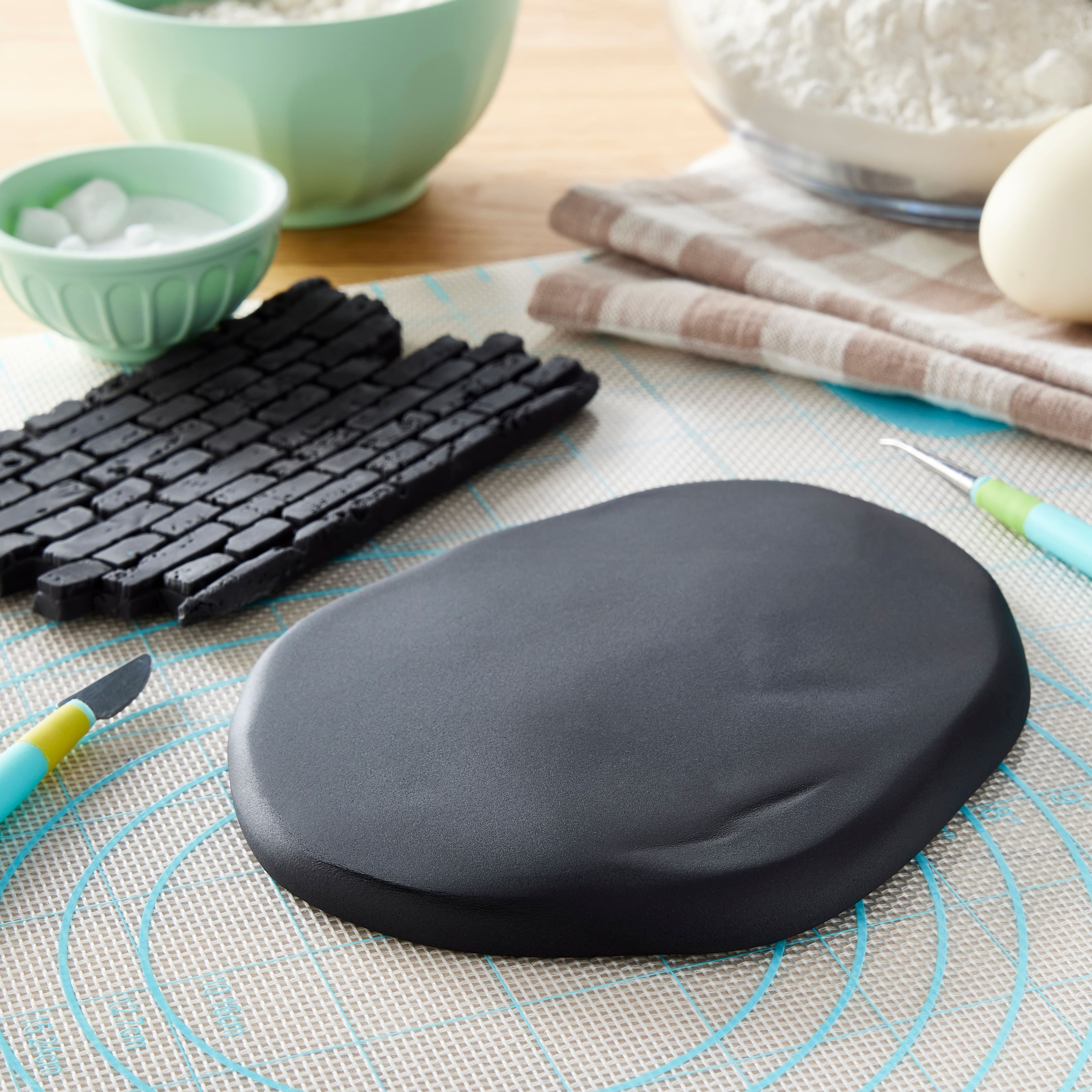 Satin Ice&#xAE; Vanilla Fondant, 4.4oz.