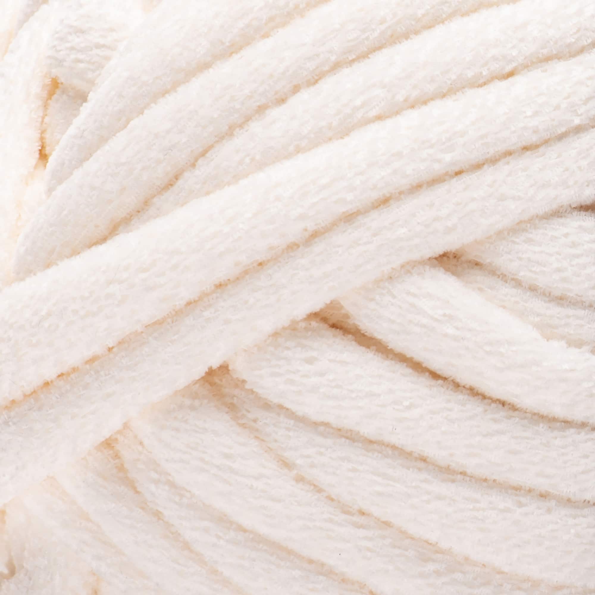 Bernat&#xAE; PlushBIG&#x2122; Yarn