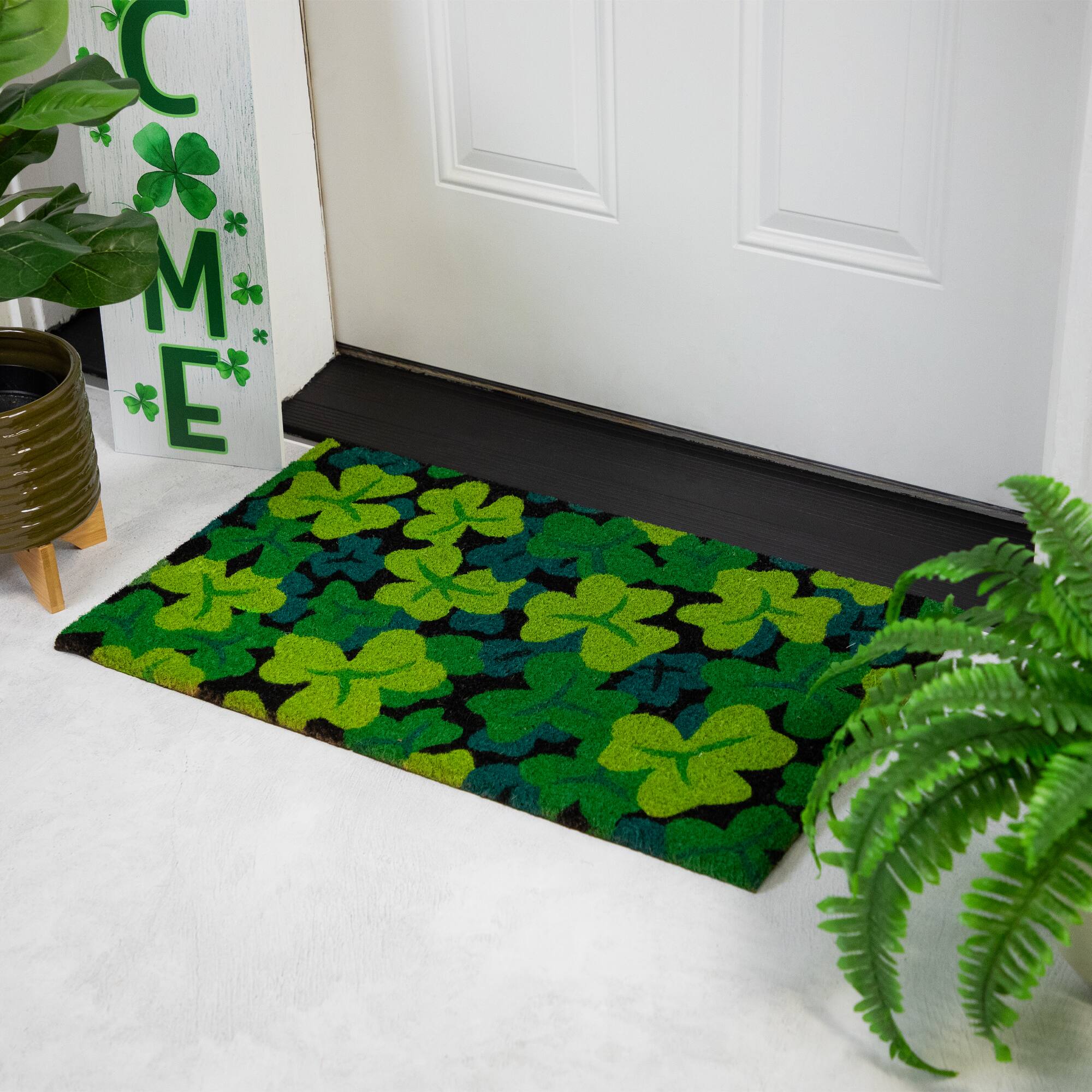 Light &#x26; Dark Green Shamrock Doormat