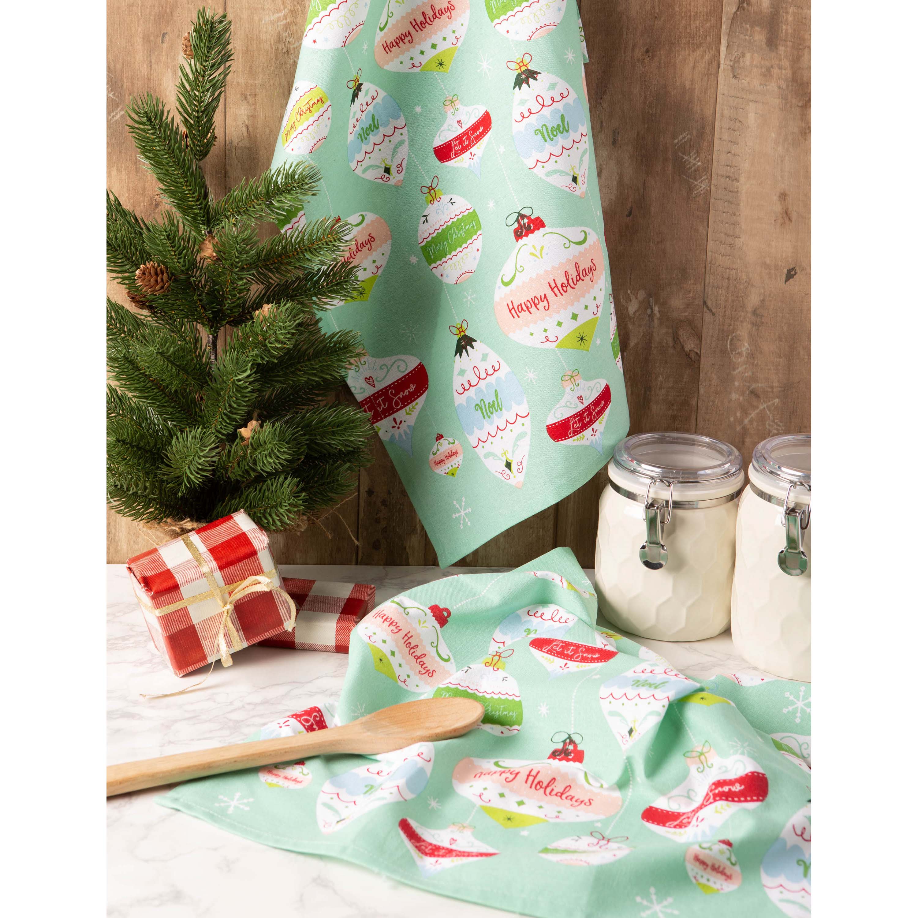 DII® Holiday Ornaments Dishtowel Set