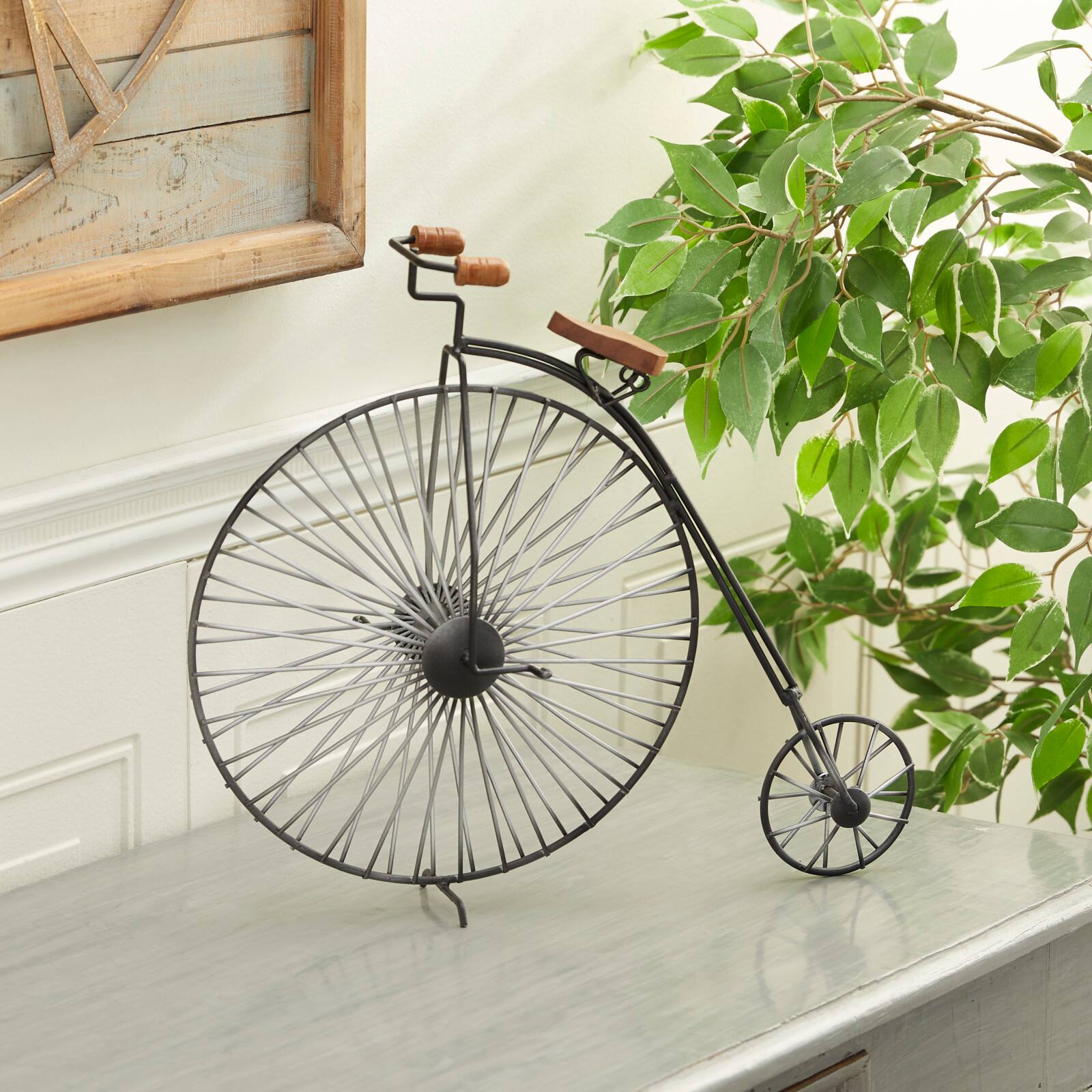 17&#x22; Industrial Black Metal Big Wheel Bicycle Sculpture