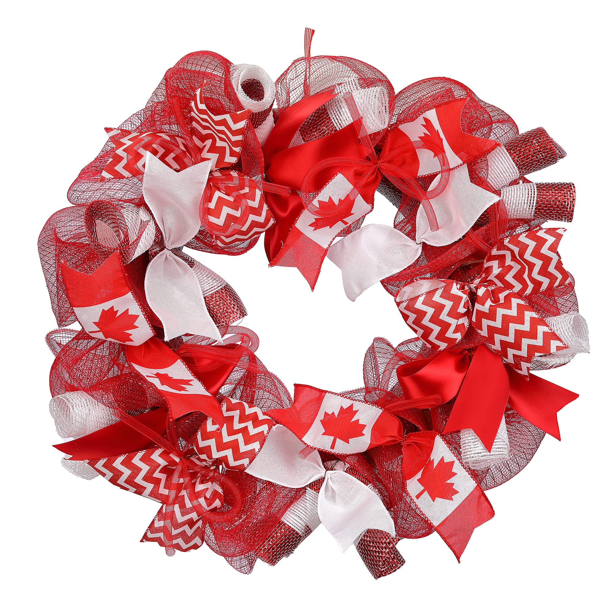 22&#x22; Red &#x26; White Mesh Wreath by Celebrate It&#x2122;