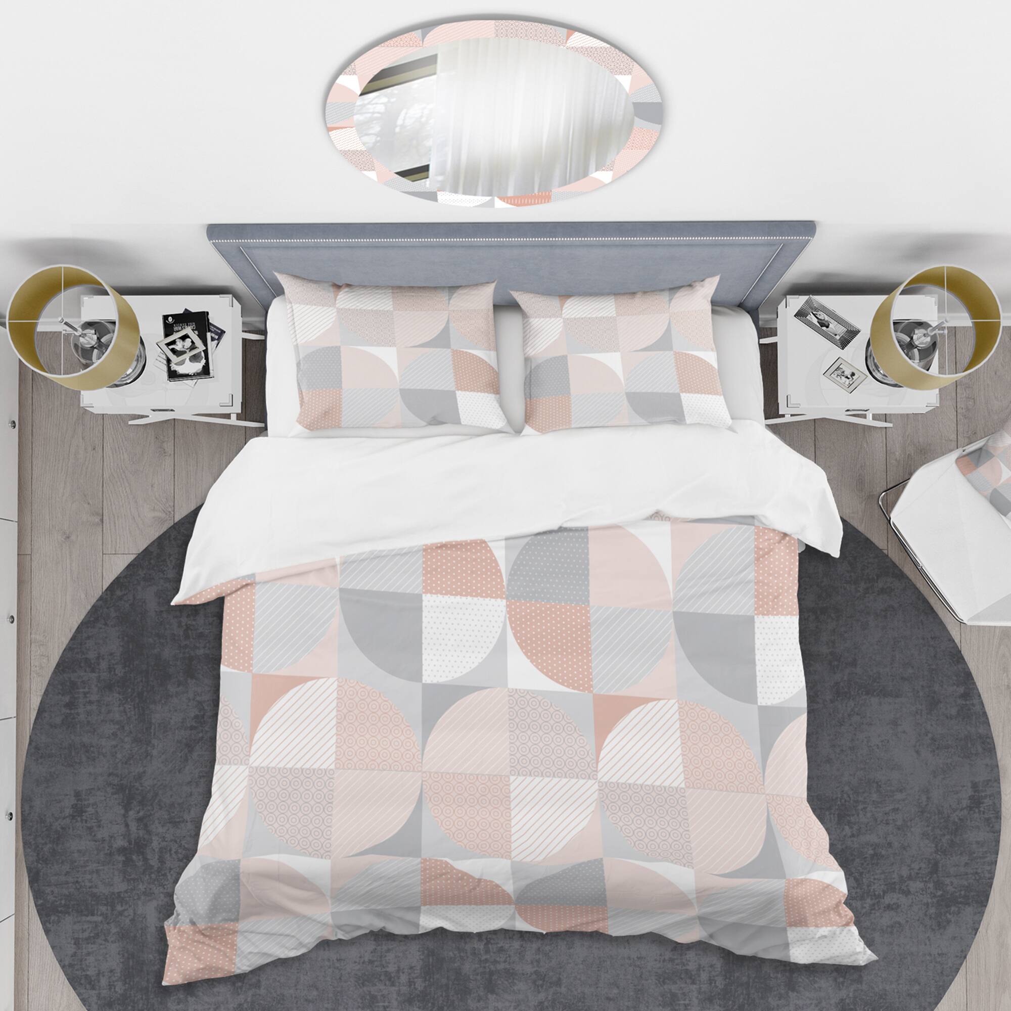Designart 'Round geometric textured pattern' Mid-Century Duvet Cover Set