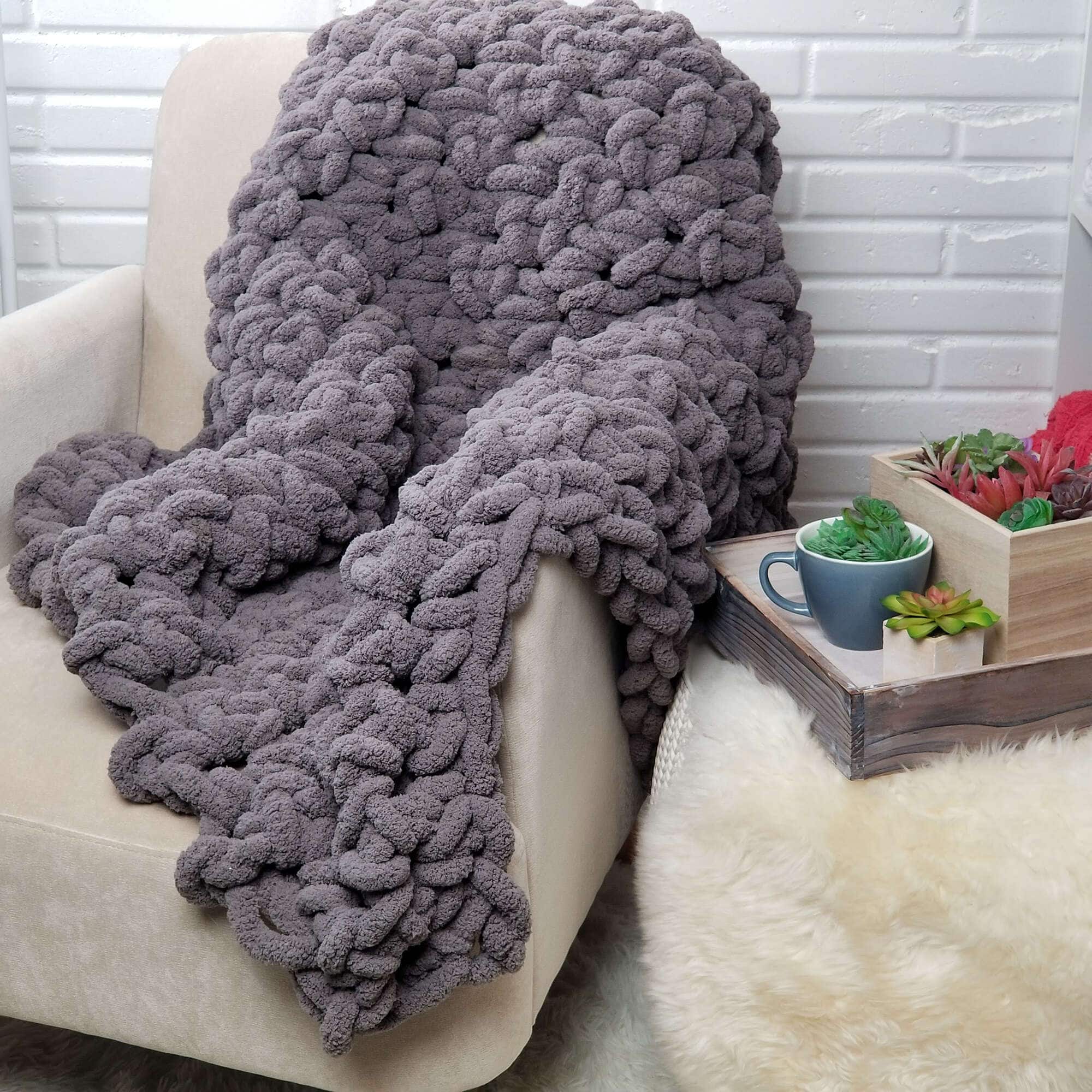 Bernat&#xAE; Blanket Big&#x2122; Yarn