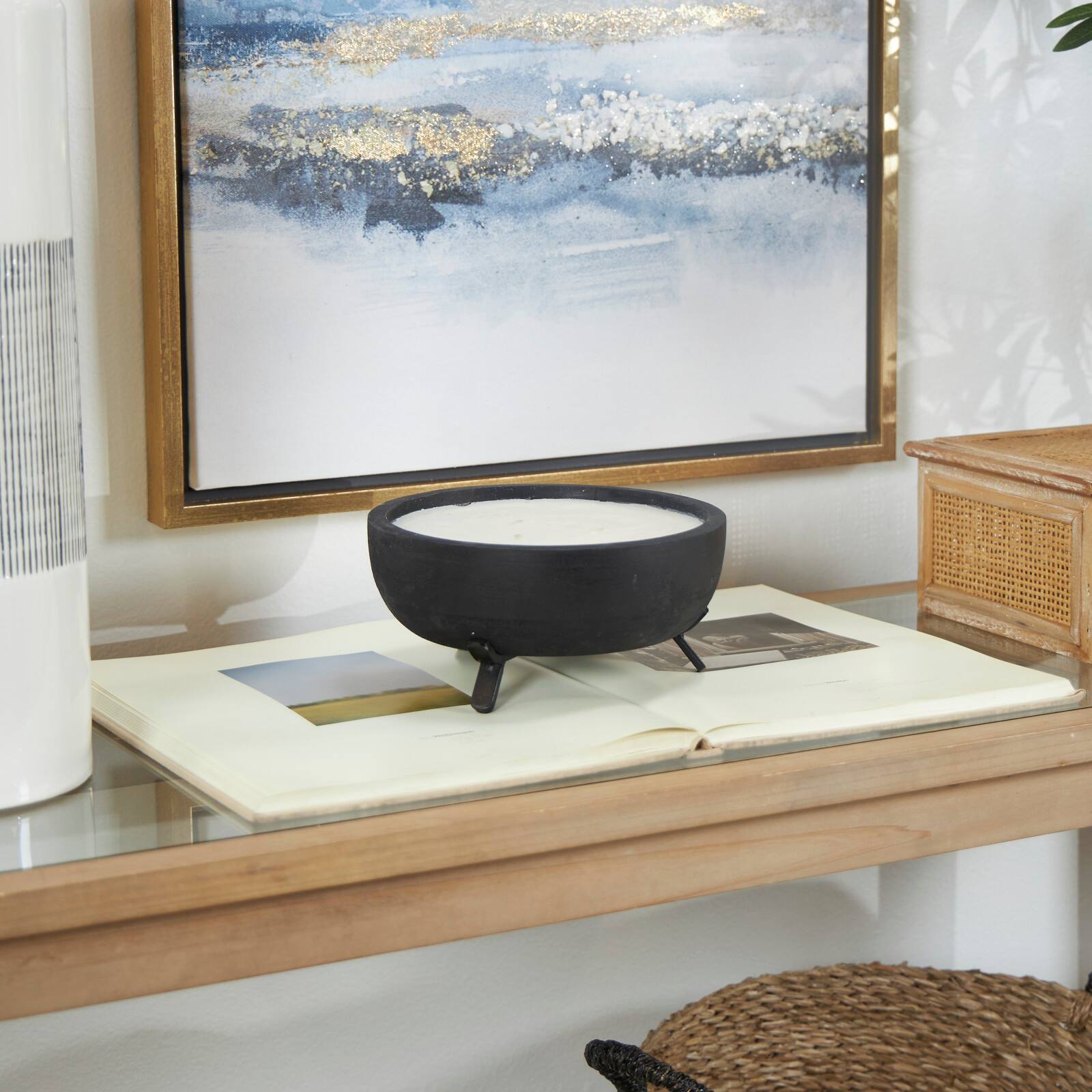 Sauvignon Blanc Scented 3-Wick Candle in Black Tripod Bowl