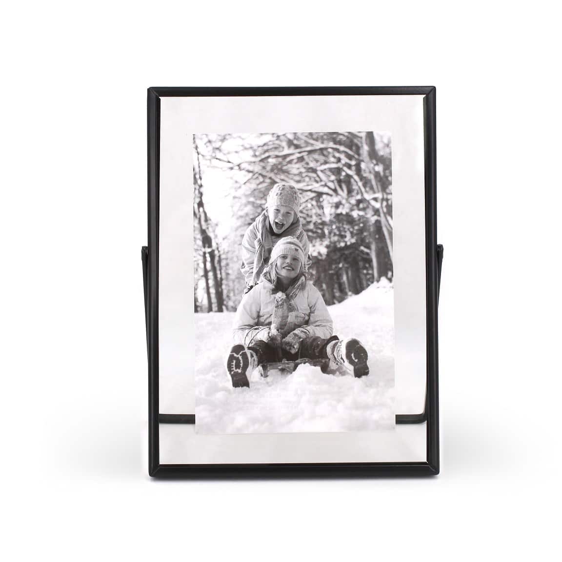 5&#x22; x 7&#x22; Metal Easel Tabletop Float Frame by Studio D&#xE9;cor&#xAE;