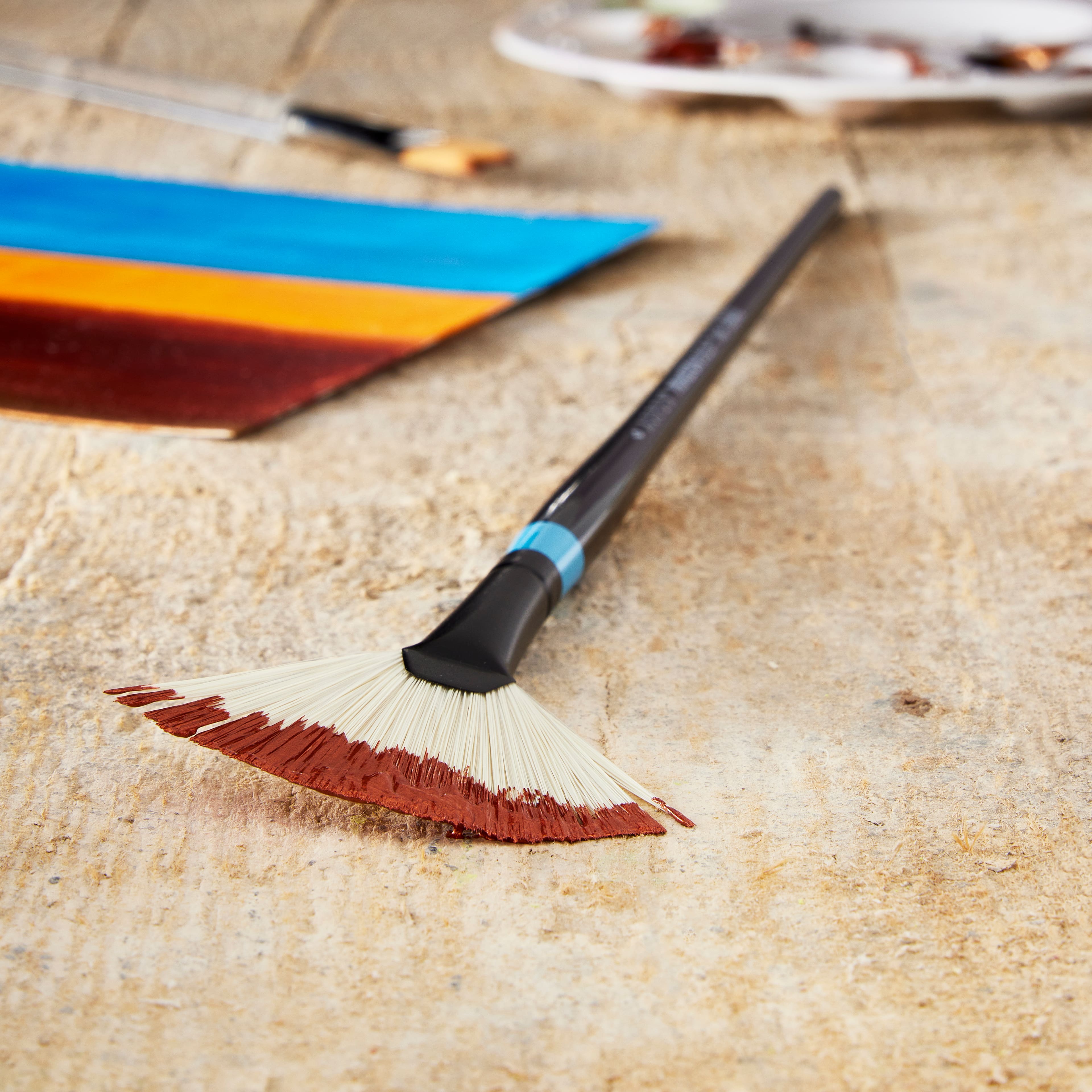 Princeton™ Aspen™ Synthetic Long Handle Fan Brush