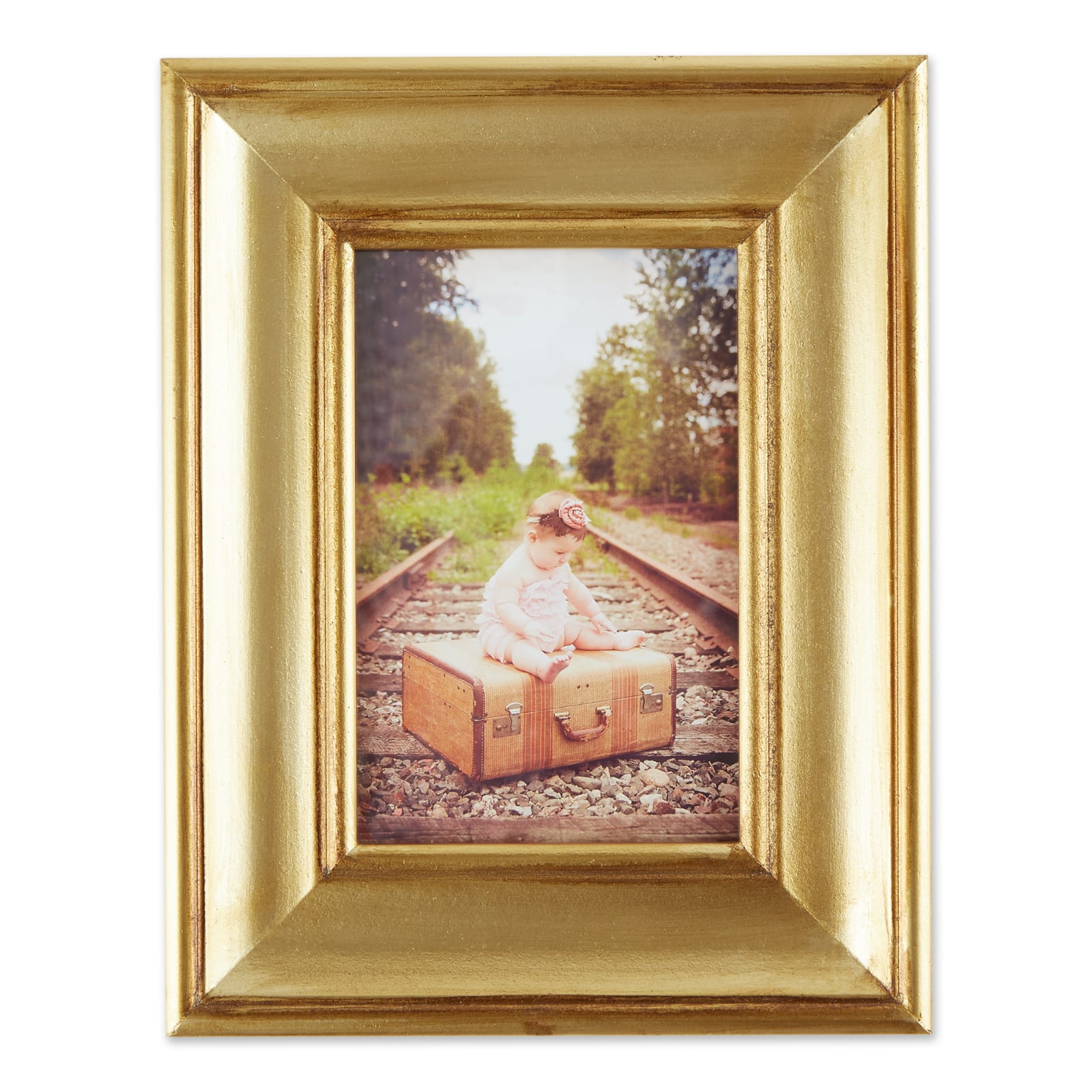 DII® Antique Gold Rub Farmhouse 4" x 6" Picture Frame