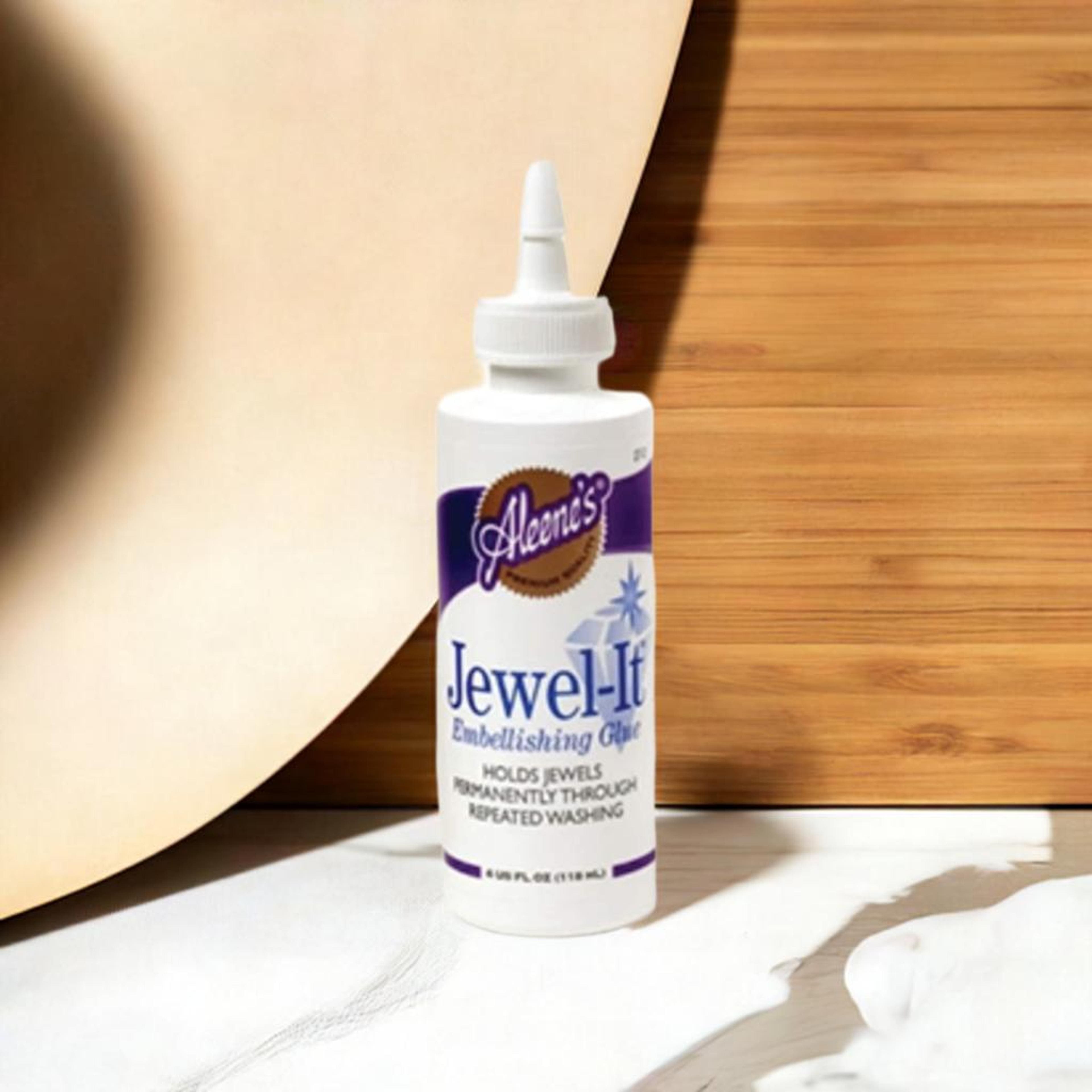 Aleene&#x27;s&#xAE; Jewel-It&#x2122; Embellishing Glue