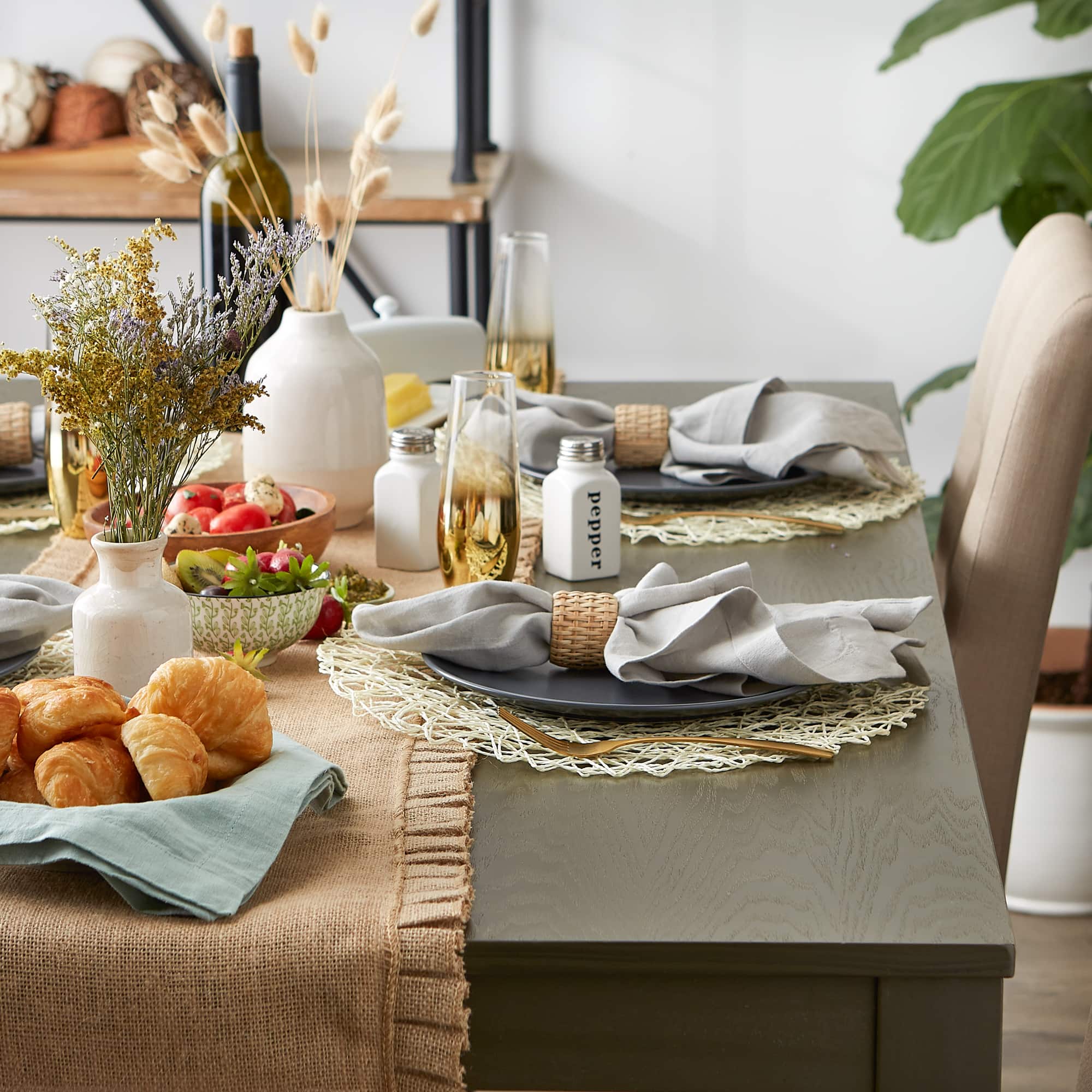 DII® Off White Woven Paper Round Placemat (Set of 6)