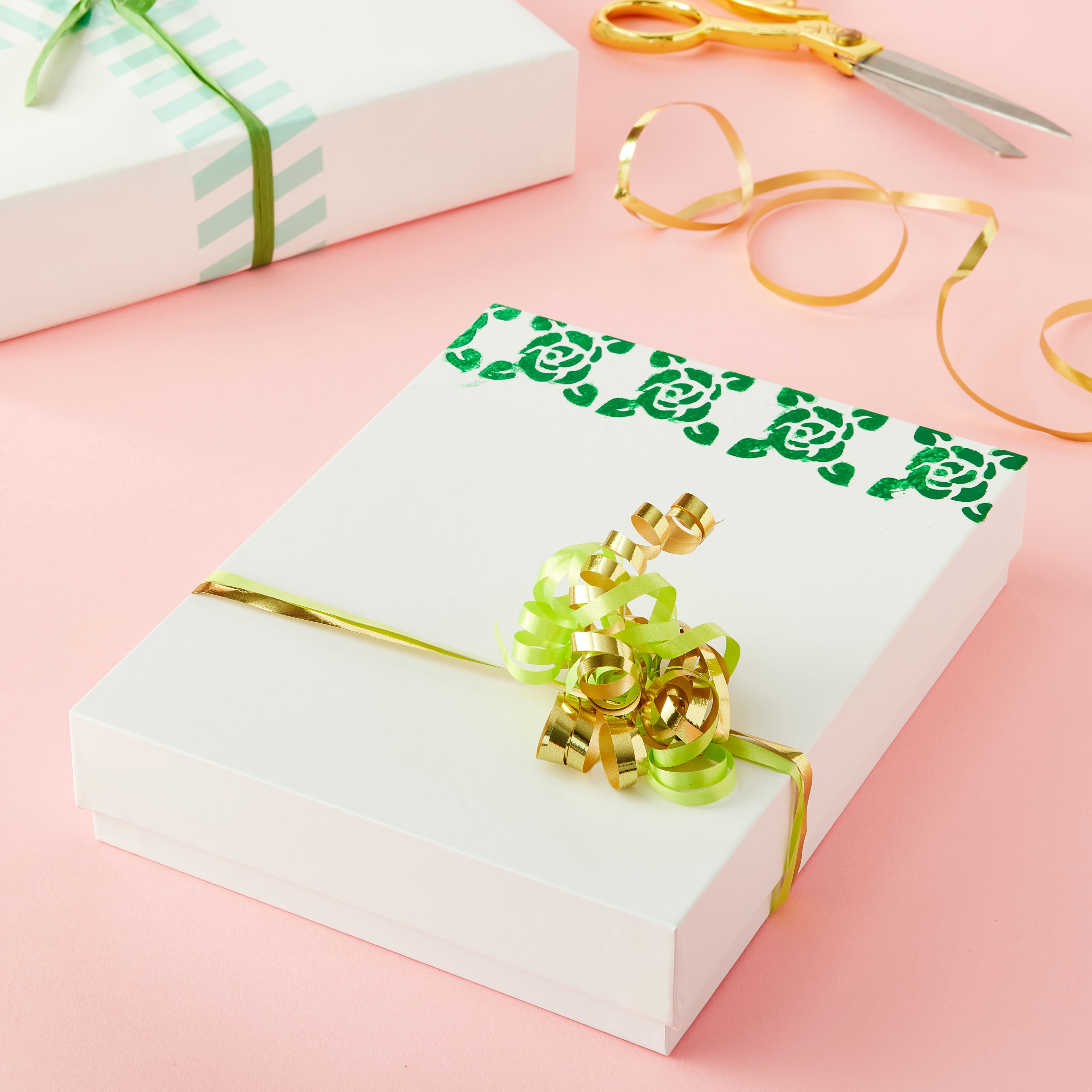 12 Pack: White Frame Box by Celebrate It™