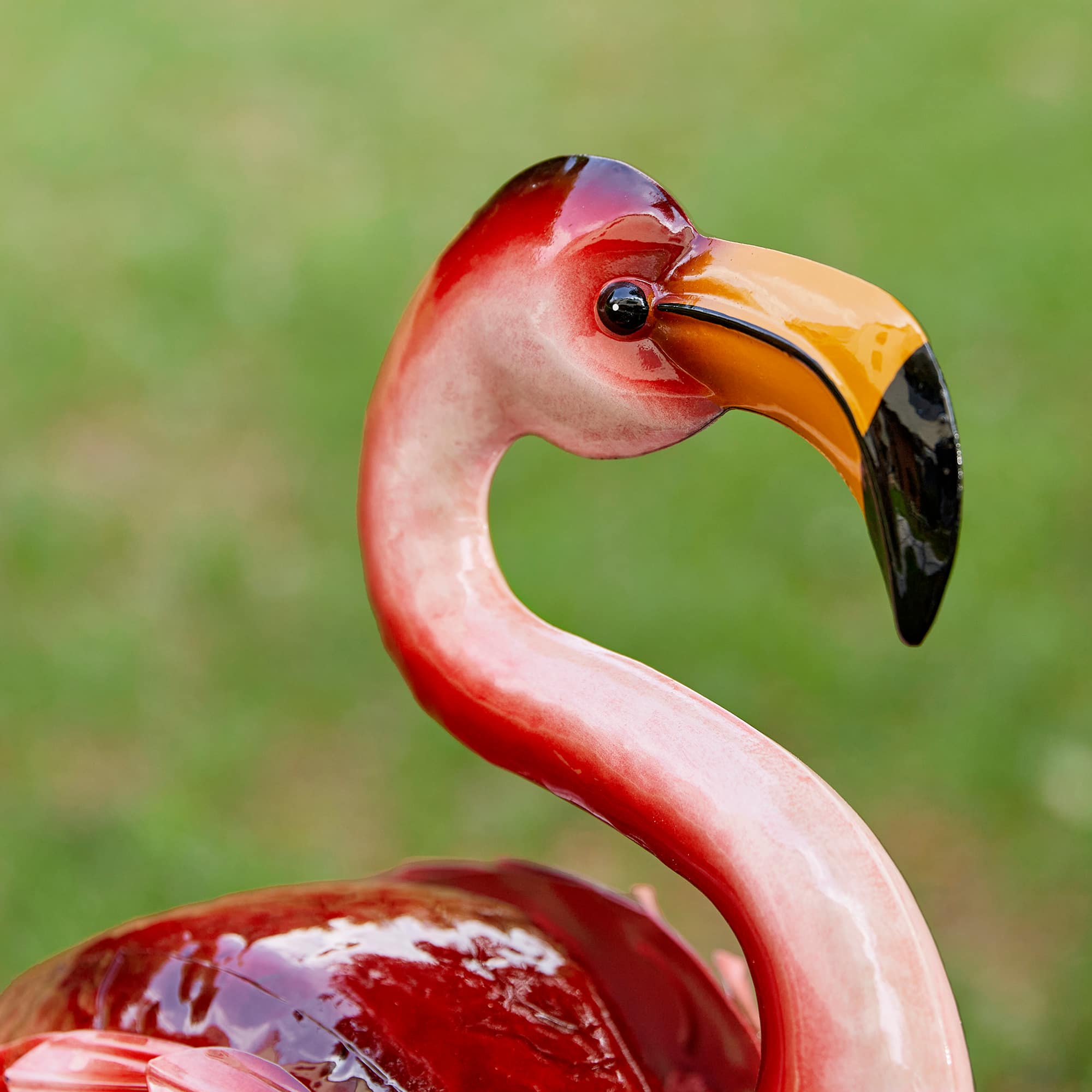 Glitzhome® 35.25" Metal Standing Flamingo Garden Statue with Stakes